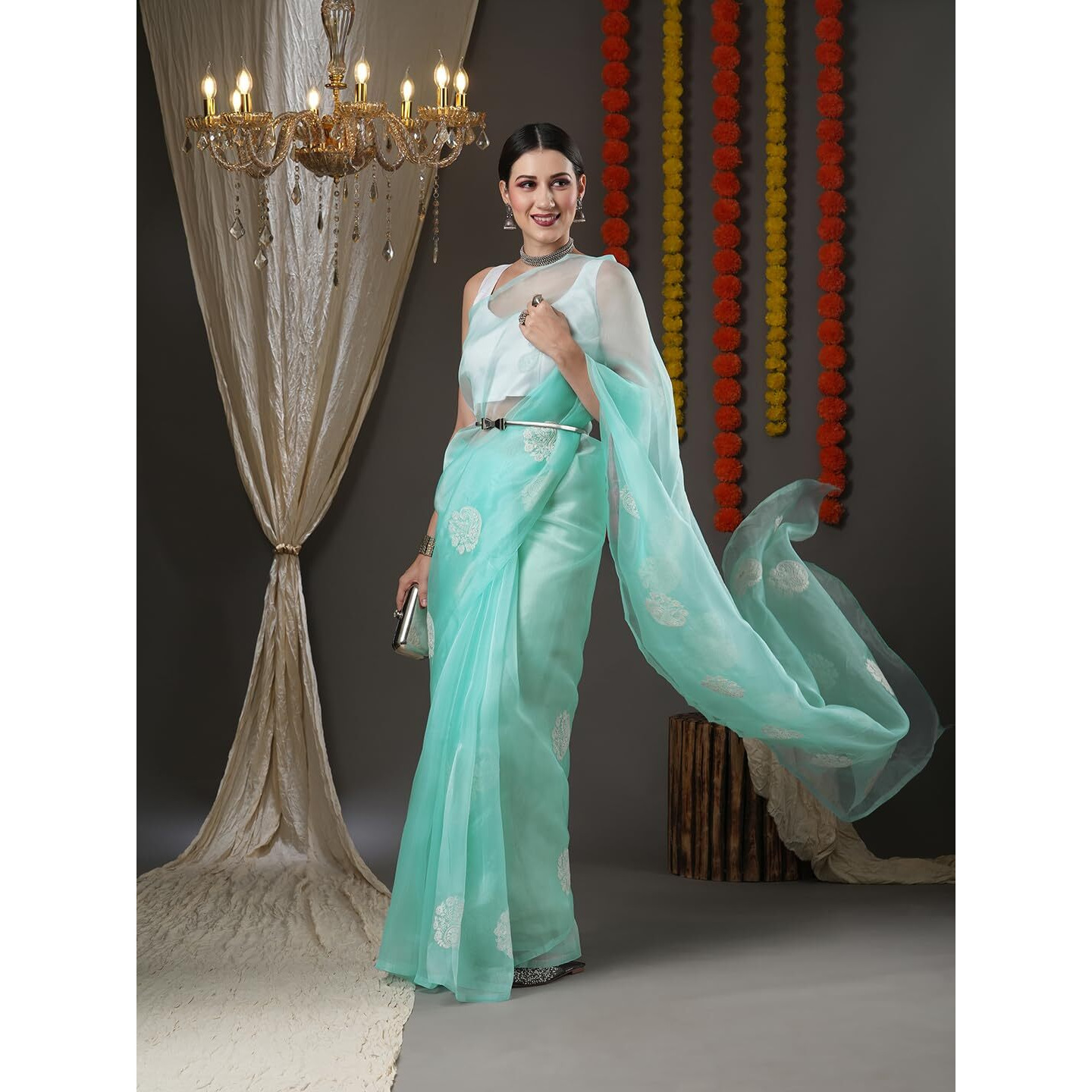 AKHILAM Womens Turquoise Organza Bagh Saree With Unstitched Blouse Piece (4KAVI403)