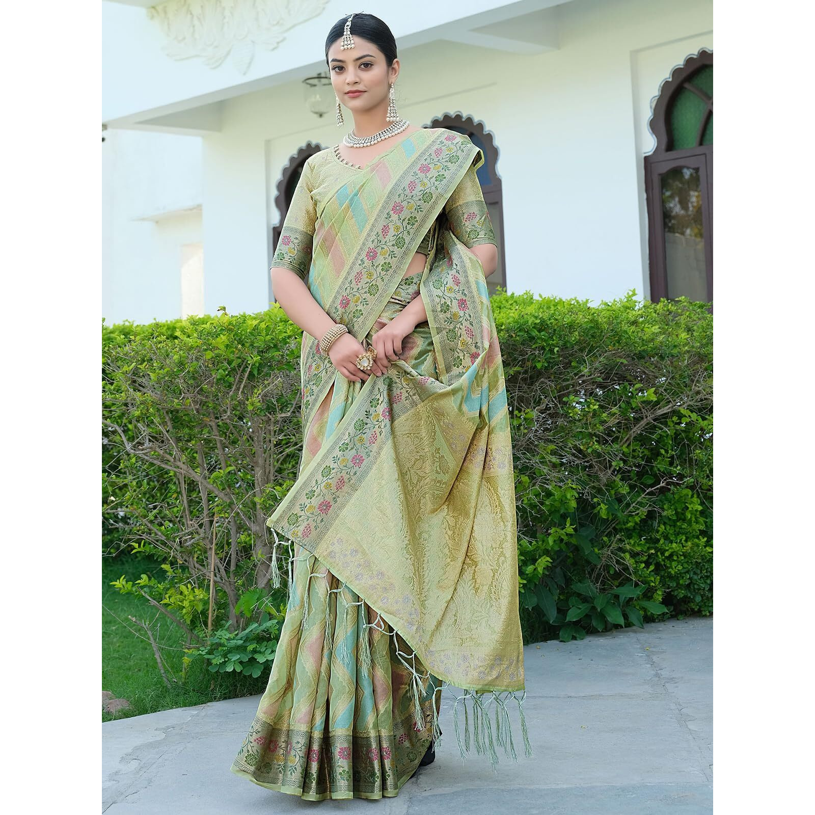 SIRIL Womens Banarasi Jacquard, Tassel Organza Saree with Unstitched Blouse(3086S145_Light Green)