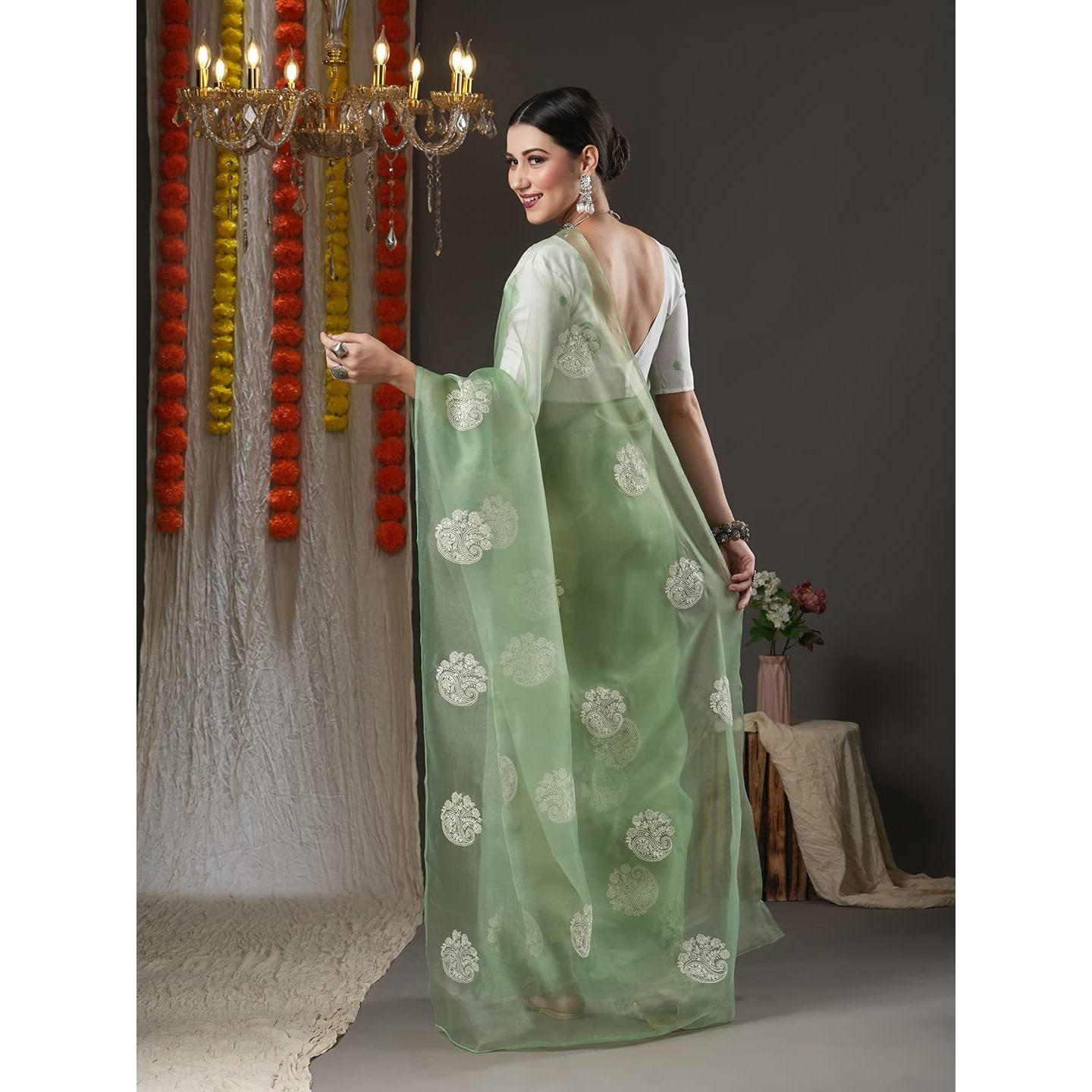 AKHILAM Womens Olive Embroidered Organza Saree With Unstitched Blouse Piece (4KAVI401)