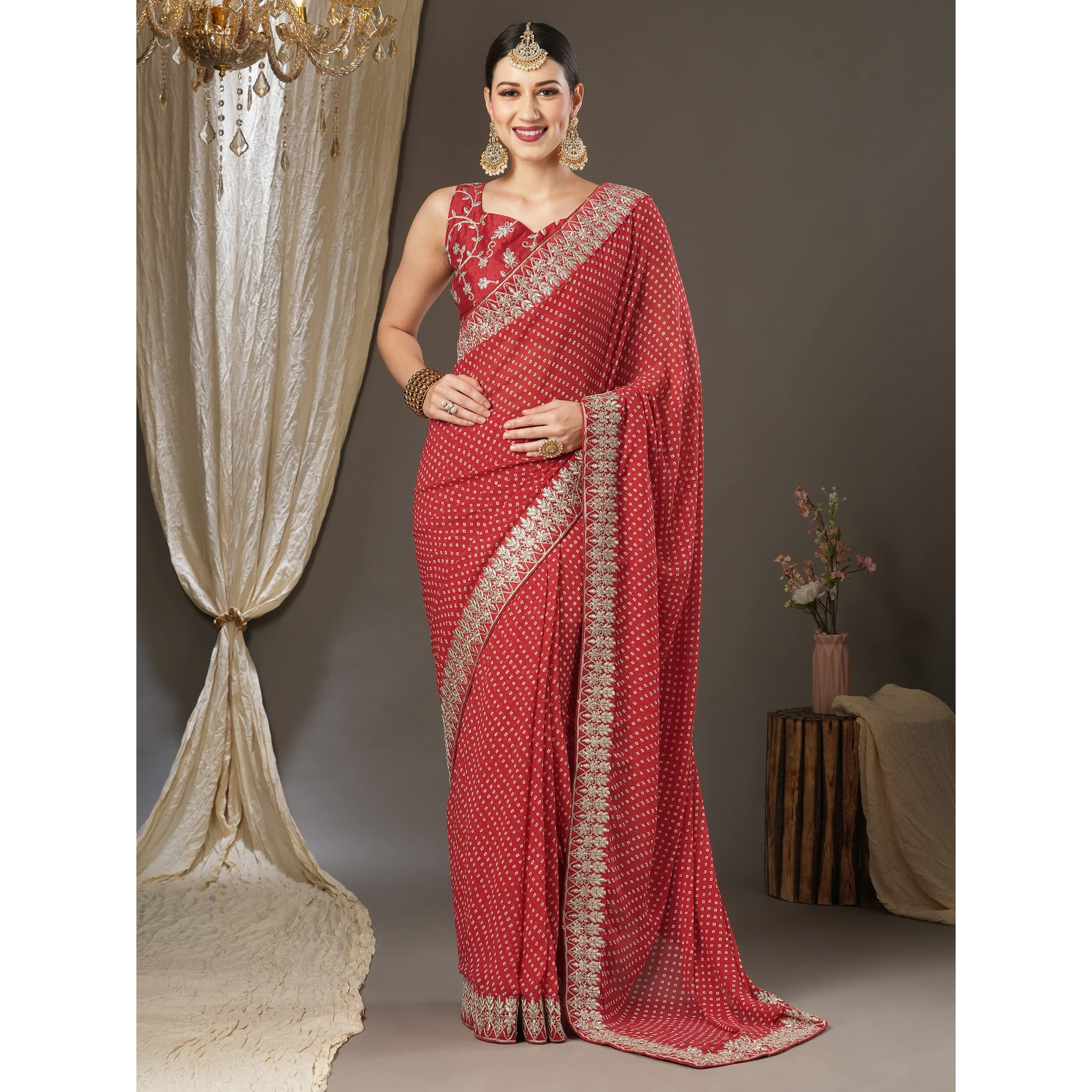 AKHILAM Womens Zari Embroidered Georgette Bandhani Saree With Unstitched Blouse Piece (Red_BANDHNI1010)