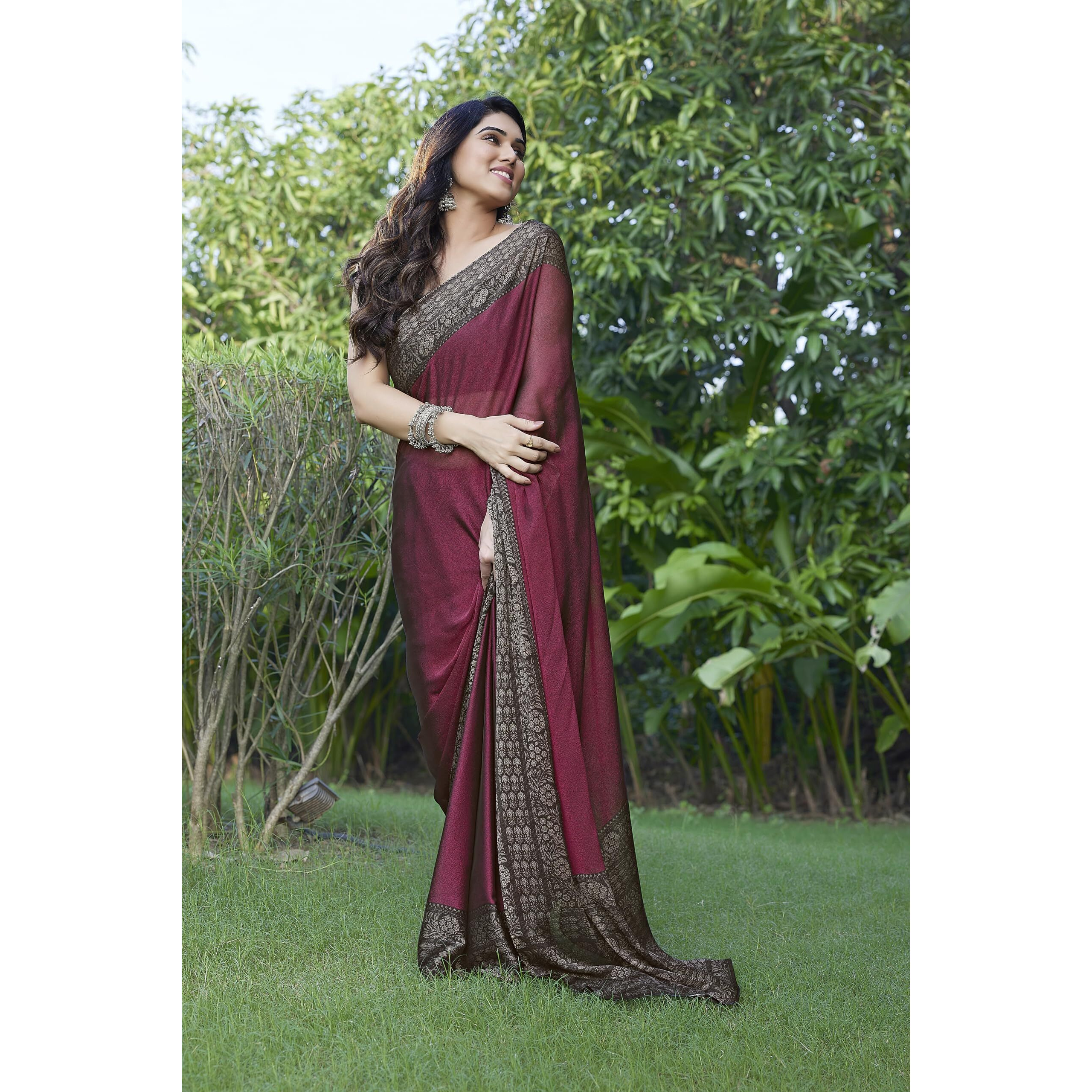 SOURBH Womens Plain Weave Chiffon Kalamkari Printed Saree with Blouse Piece (20686-Magenta, Black)