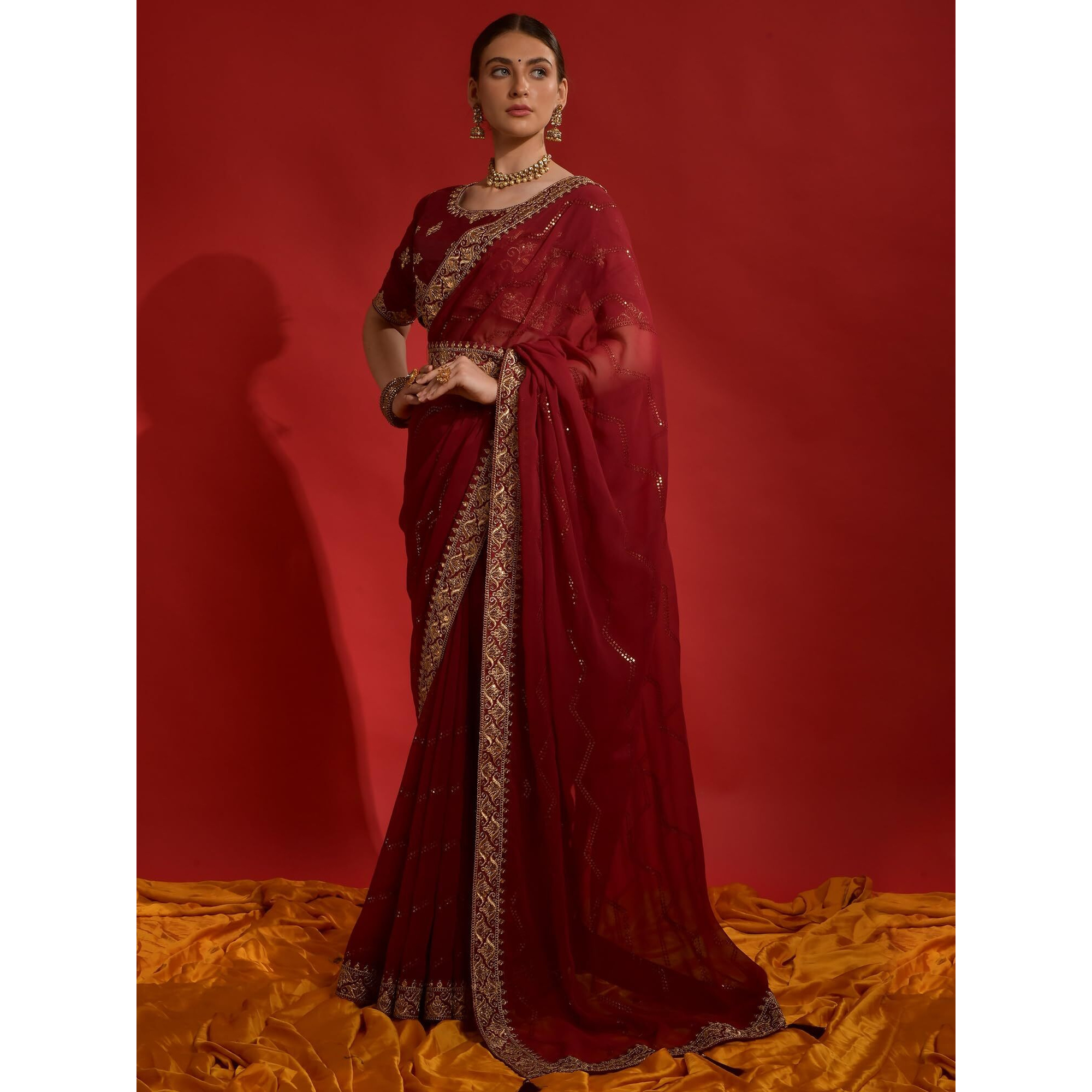 AKHILAM Womens Embellished Embellished Printed Georgette Saree With Unstitched Blouse Piece, Maroon