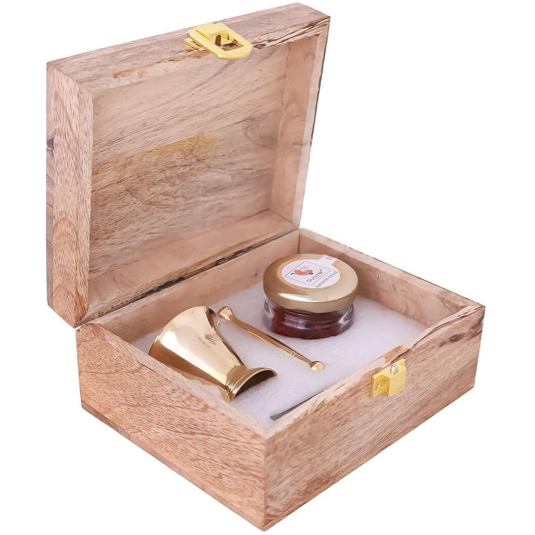 DRY FRUIT HUB Saffron Kesar 2Gm Kesor | Kungumapoo Kashmir Zafran | Keshar | Pregnant Women With Purity Certificate With Antique Wooden Gift Box With Brass Okahlee (Mortar And Pestle) And Plucker