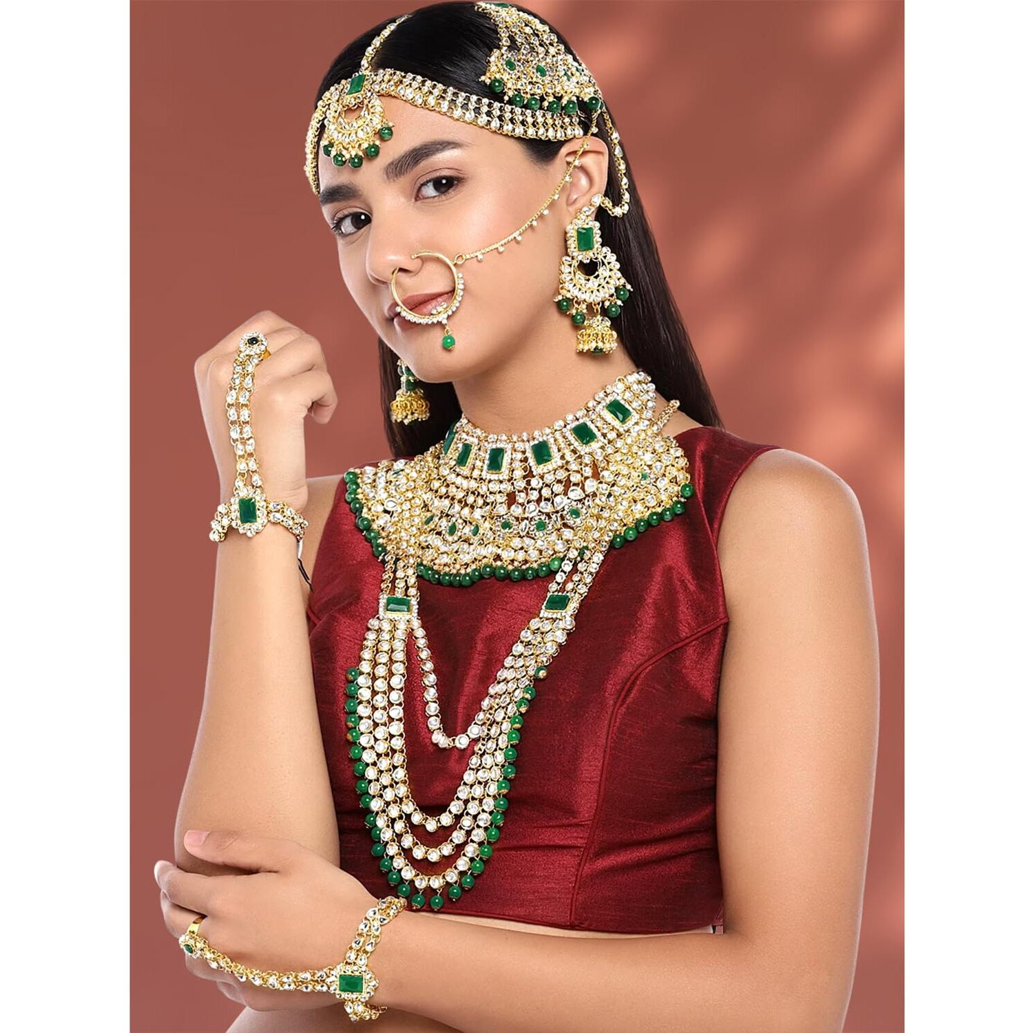 Aheli Ethnic Indian Traditional Bollywood Fashion Kundan Bridal Jewelry Set with Choker Earrings Maang Tikka Hathphool for Women