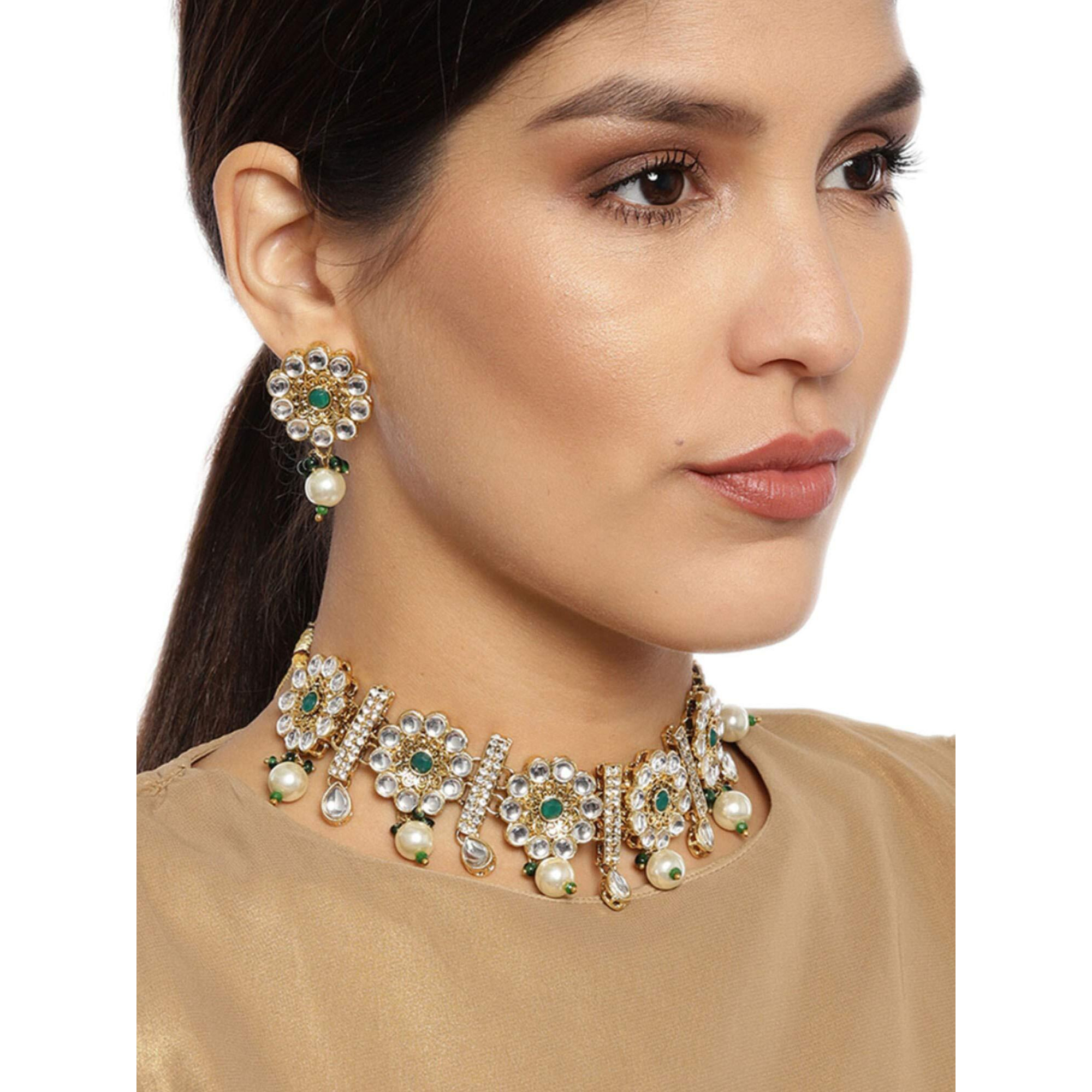 ZAVERI PEARLS Antique Gold Tone Floral Design Dazzling Choker Jewellery Set For Women-ZPFK9364