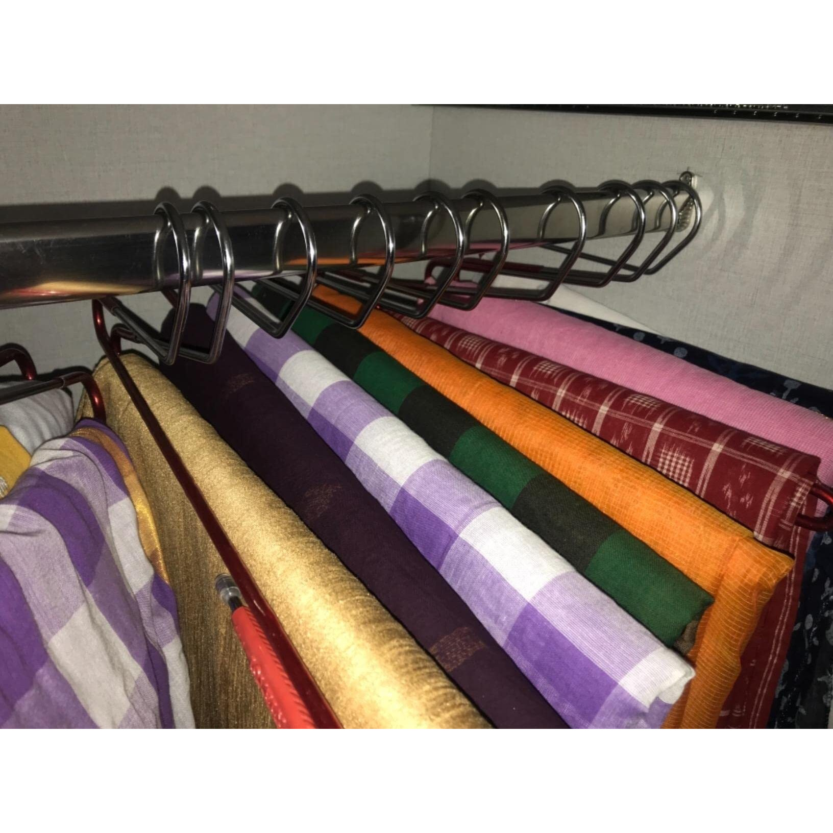 ROLLYWARE Saree Hanger with Lockable Technology- Premium Non-Slip Stainless Steel Hanger for Sarees, Pants, Trouser, Velvet, Scarfs & Other Clothes [20-Pack]