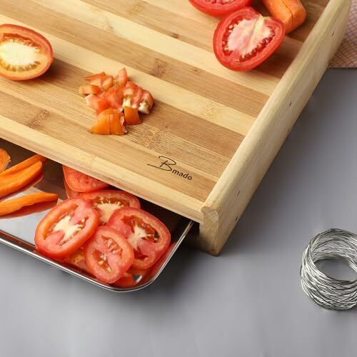 Bmado Homefull Wooden Cutting Board with Tray - Bamboo Chopping Board with Stainless Steel Pull Out Sliding Drawer Pan Tray Container(32 x 22 x 6 cm)