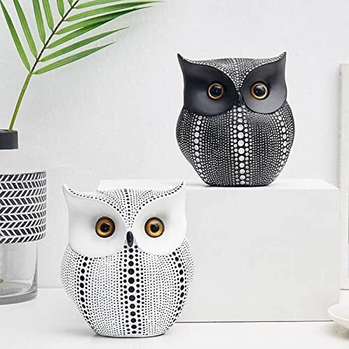 LIFEHAXTORE Modern Classy Lucky Owl Resin Art Figure Showpiece (Black and White, 2 Piece)