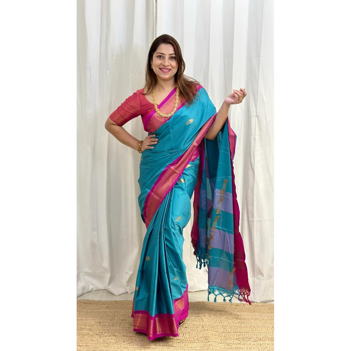 SGF11 Womens Kanjivaram Soft Lichi Silk Saree With Blouse Piece (Light Blue Pink)