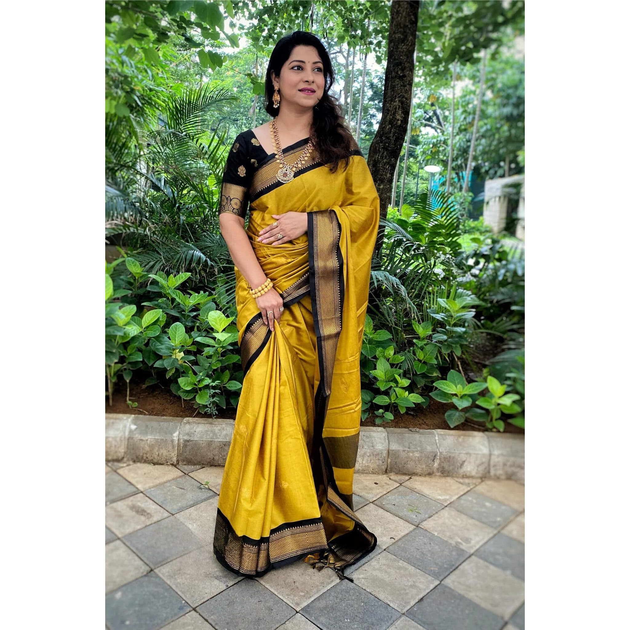 SGF11 Womens Kanjivaram Soft Lichi Silk Saree With Blouse Piece (Yellow Black)