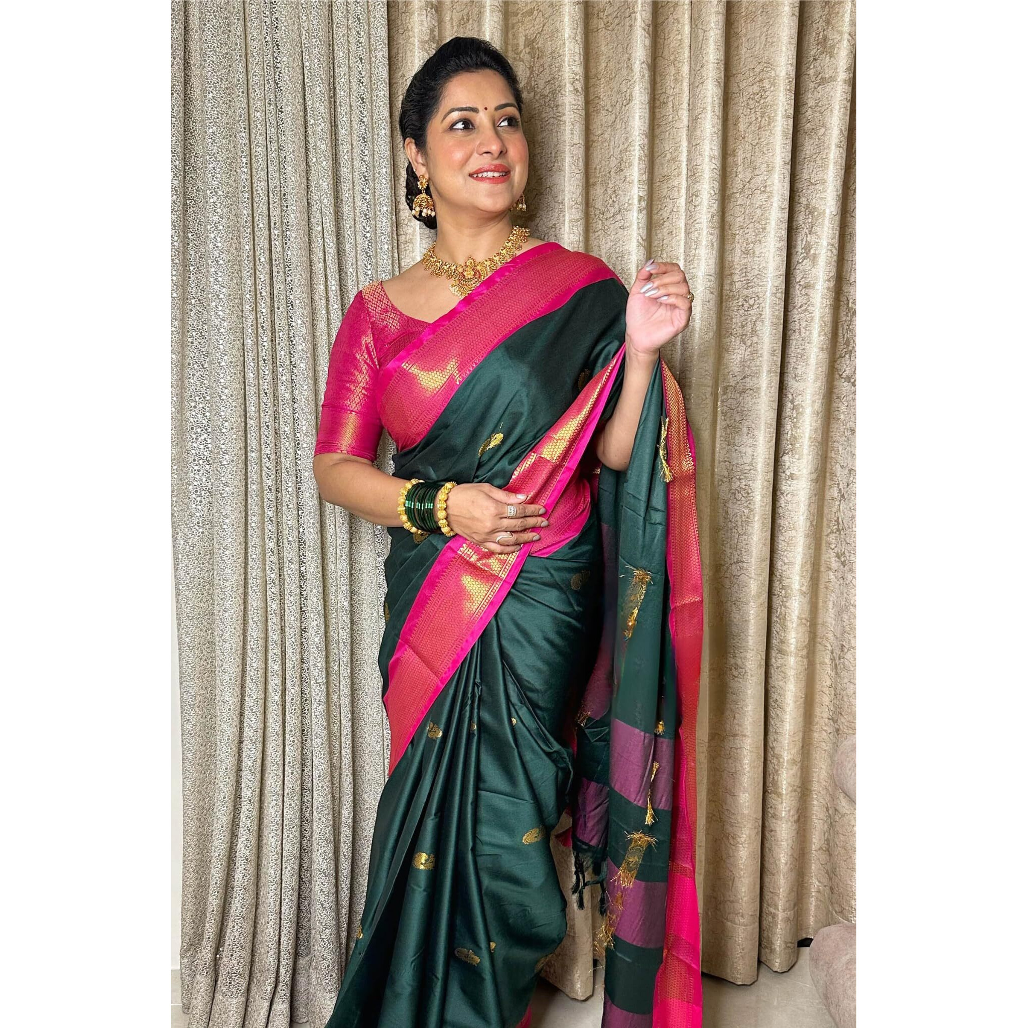 SGF11 Womens Kanjivaram Soft Lichi Silk Saree With Blouse Piece (Dark Green Pink)