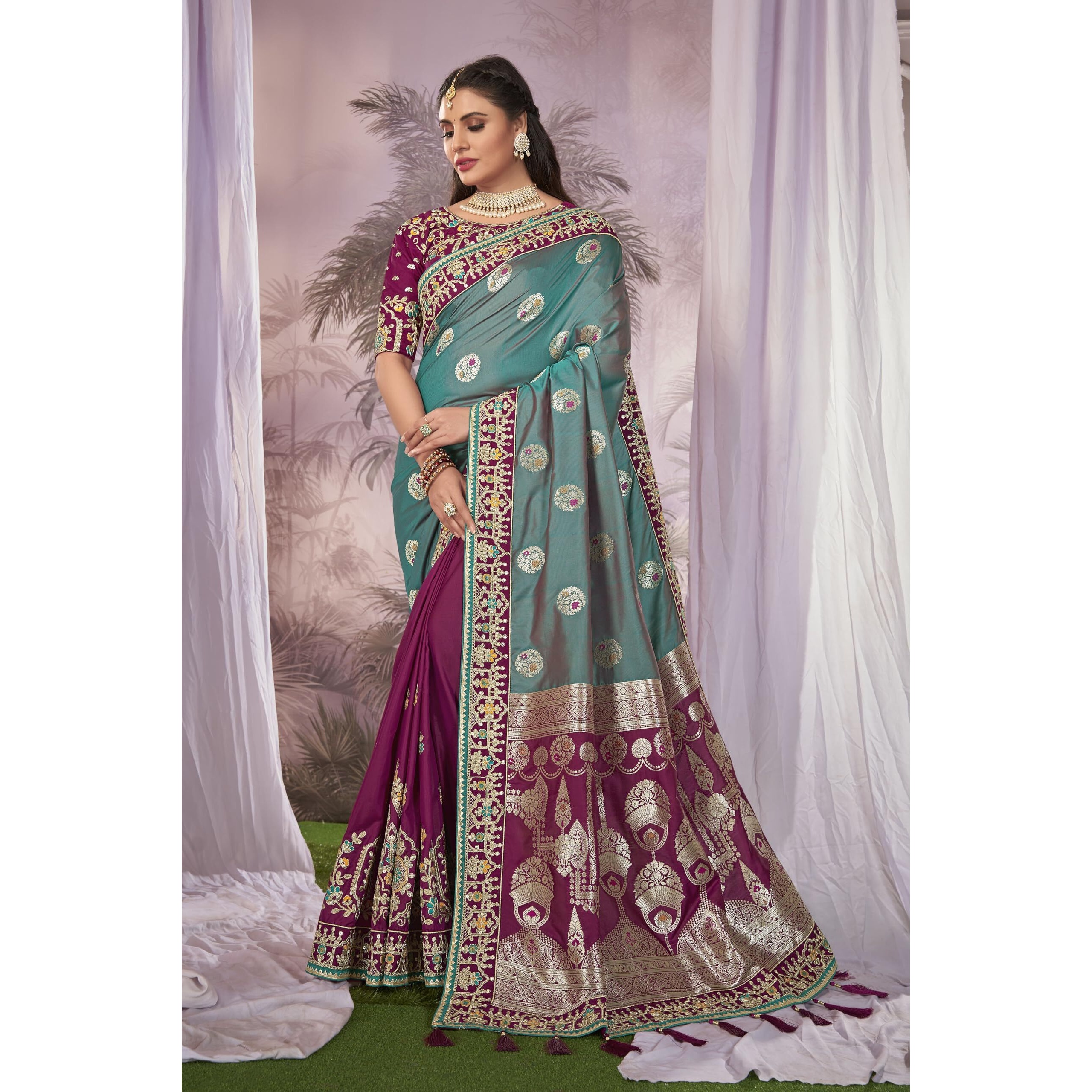 MANOHARI Women Banarasi Silk Woven Saree With Heavy Embroidery Blouse Piece_Mn1875, Blue