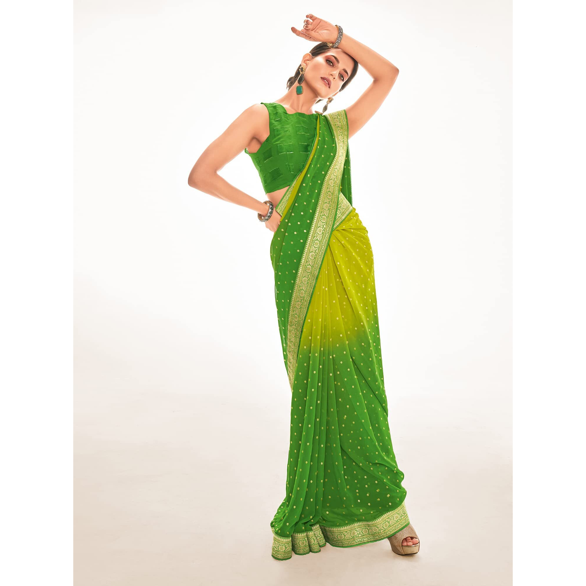 AKHILAM Womens Foil Printed Georgette Lace work Embellished Border Saree With Unstitched Blouse Piece (Lemon Green_RIHANA1002)