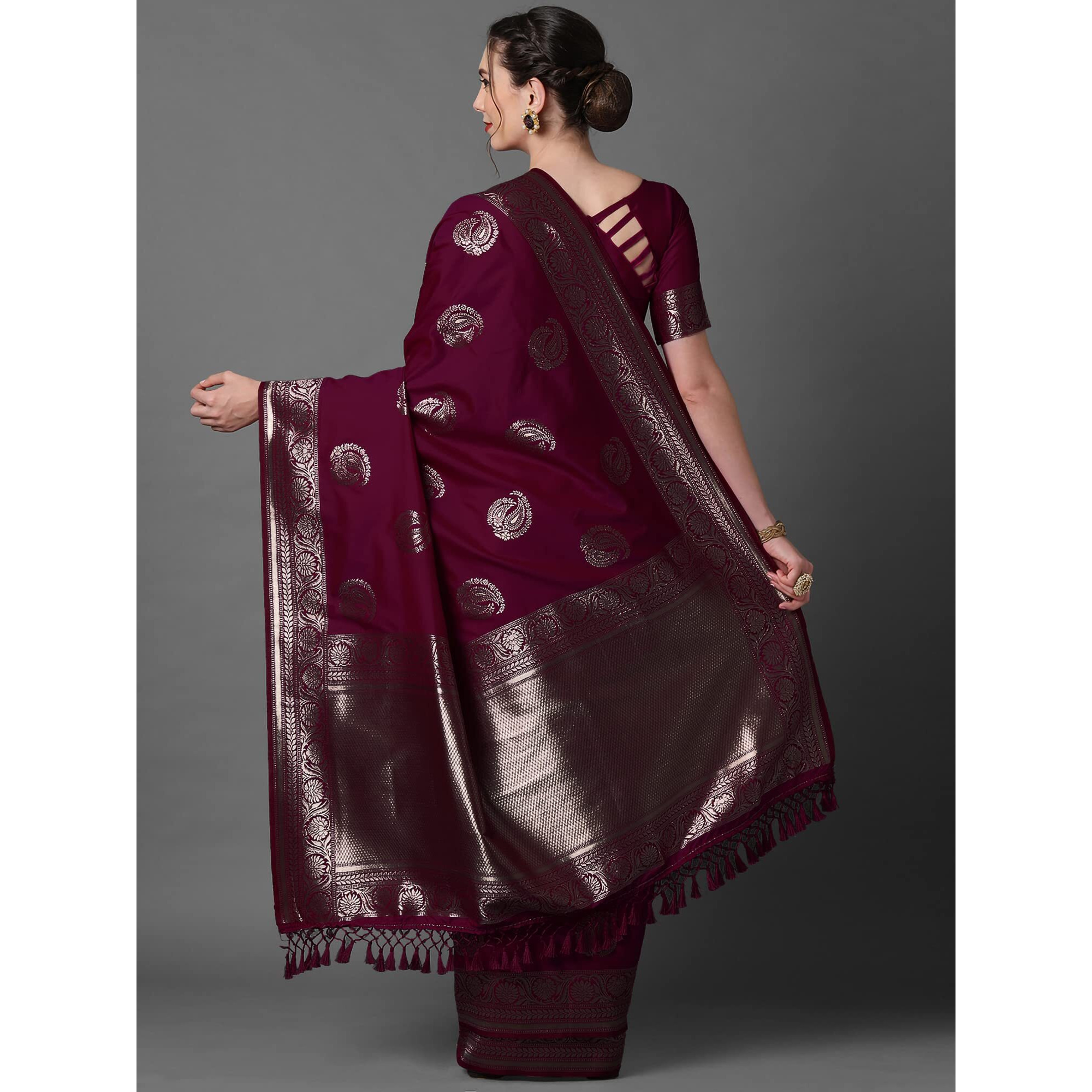 AKHILAM Womens Floral Silk Blend Woven Design Saree With Unstitched Blouse Piece (Magenta_3PAKHI5104C)