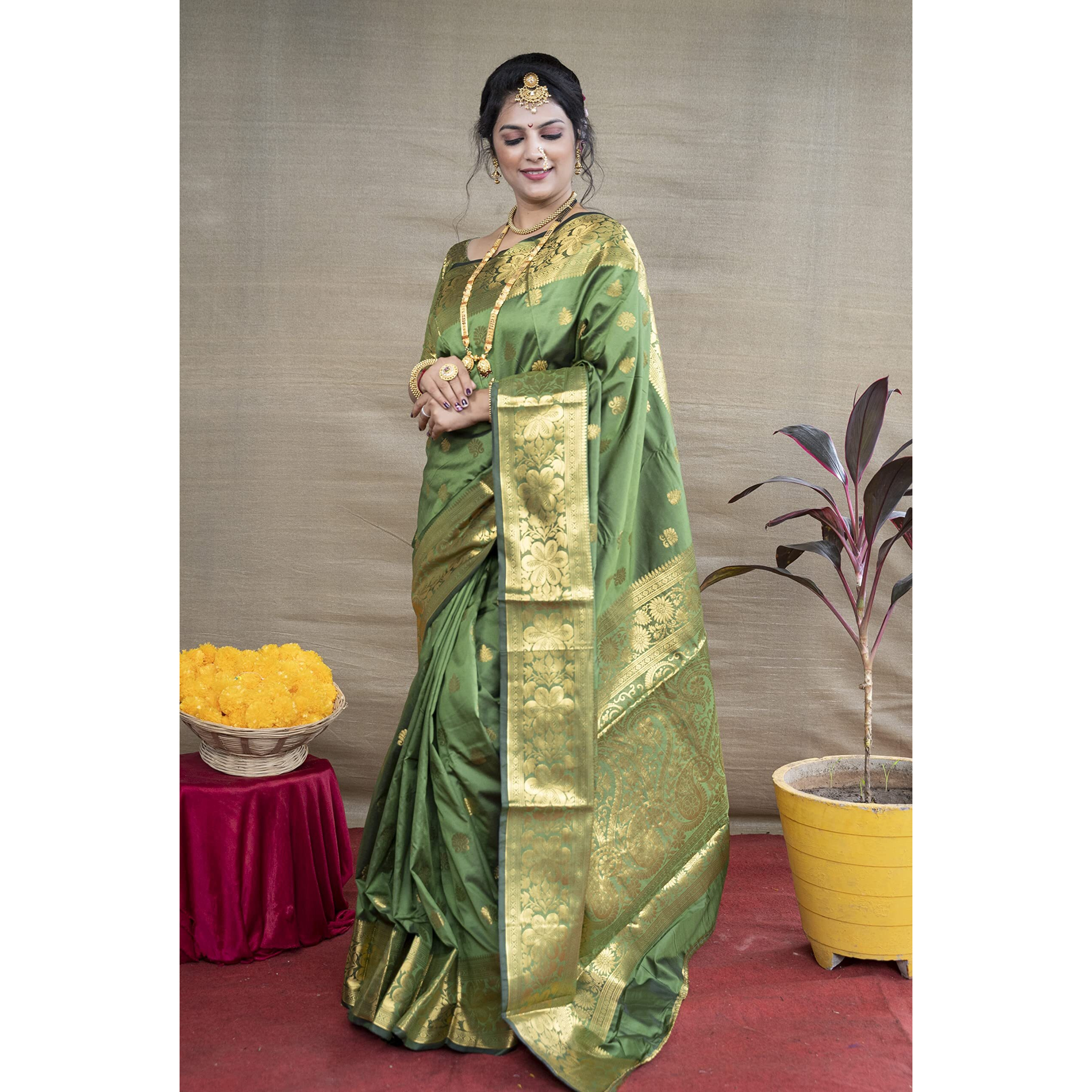 AMIRAT Womens Paithani Silk Blend Saree With Zari Woven With Blouse Piece (Perrot Green)