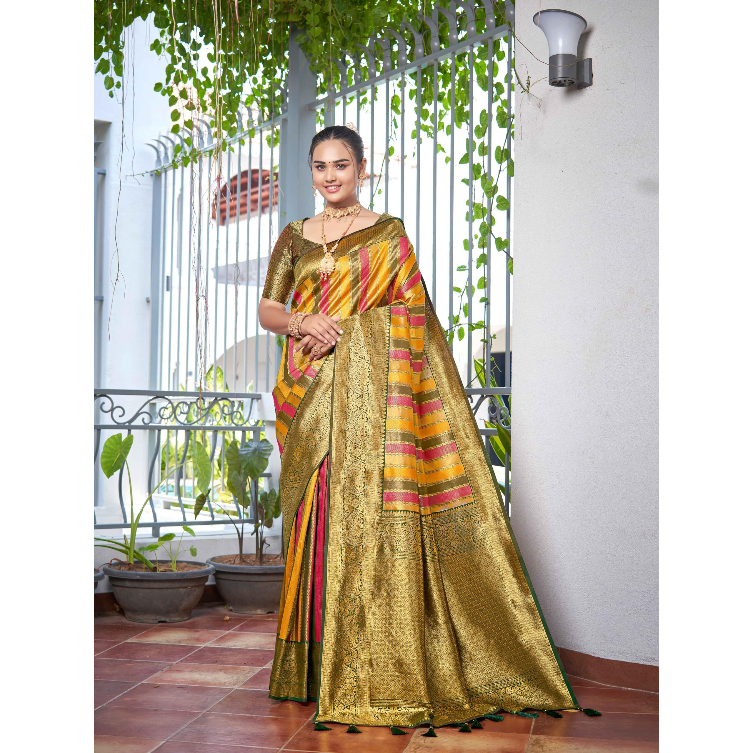 MANOHARI Rangkat Pattern Banarasi Mehendi Green & Yellow Saree with Unstitch Blouse Piece