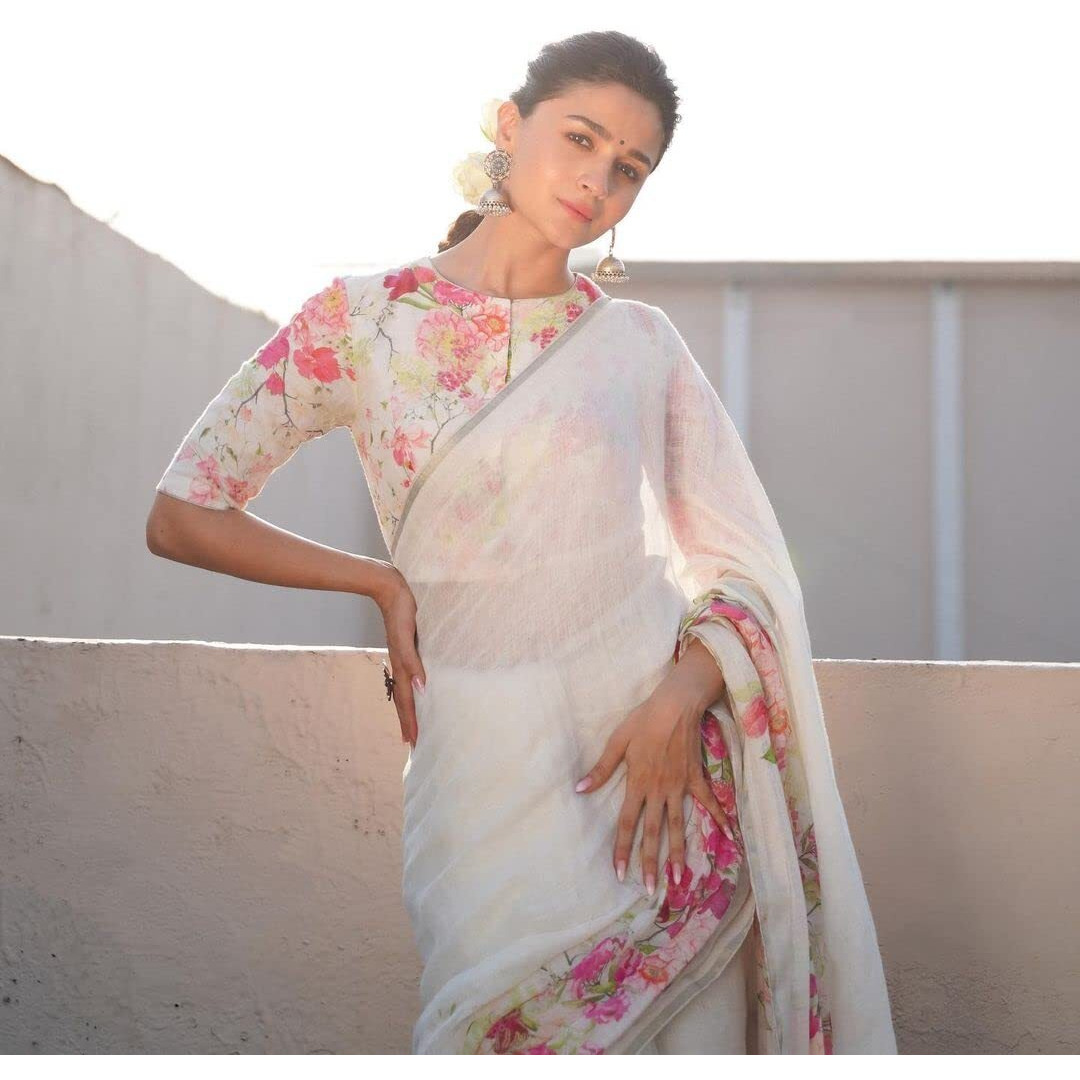 Sidhidata Linen Womens Printed Holi Special Saree With Unstitched Blouse Piece (Free Size_White)