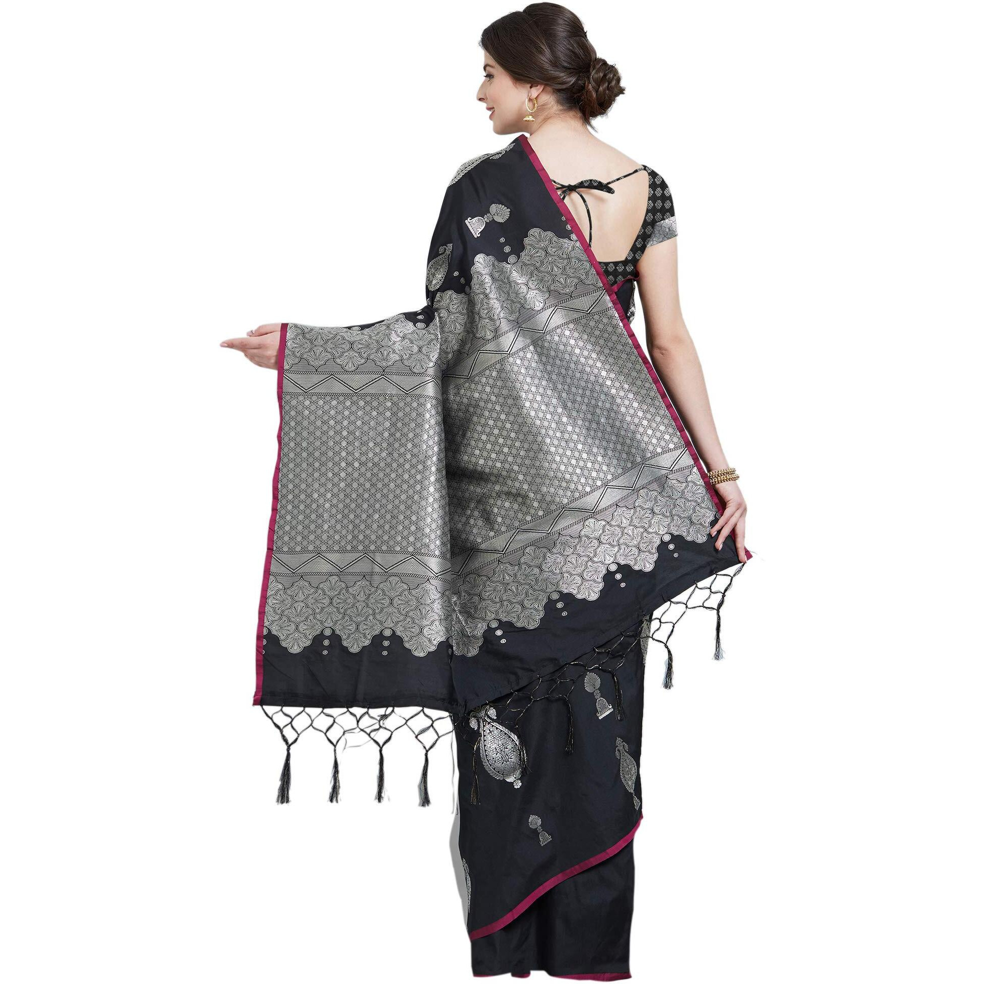 AKHILAM Womens Kanjivaram Banarasi Silk Saree with Unstitched Blouse Piece(Black_KNTKLS60005_R)