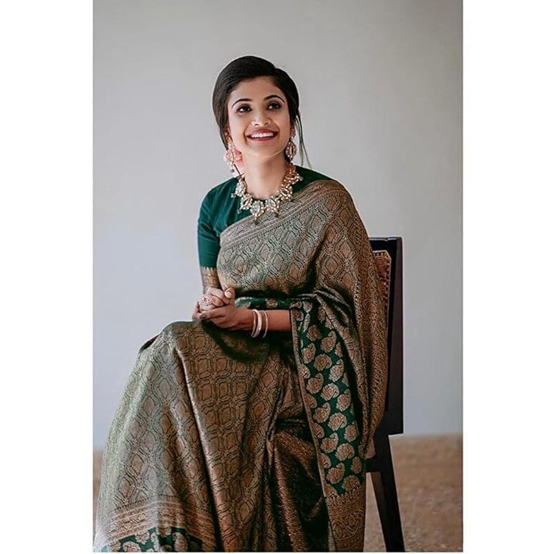 SGF11 Womens Kanjivaram Soft Silk Saree With Blouse Piece (Green Copper)