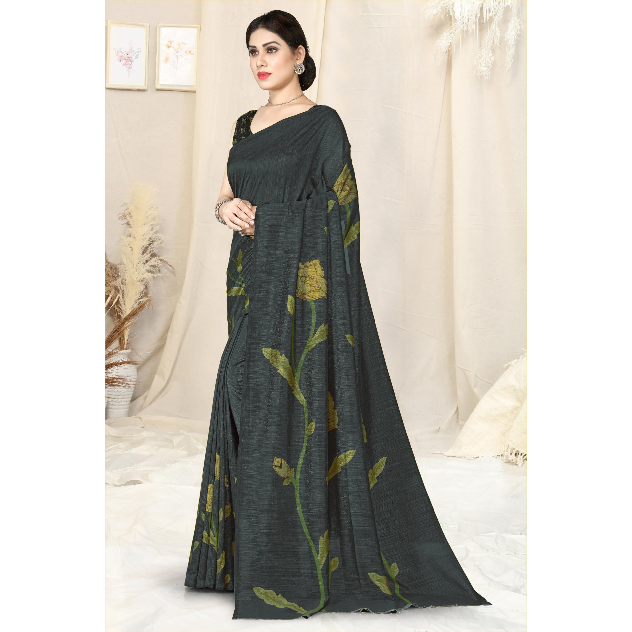 SOURBH Womens Plain Weave Vichitra Silk Floral Printed Saree with Blouse Piece (33061-Dark Grey)