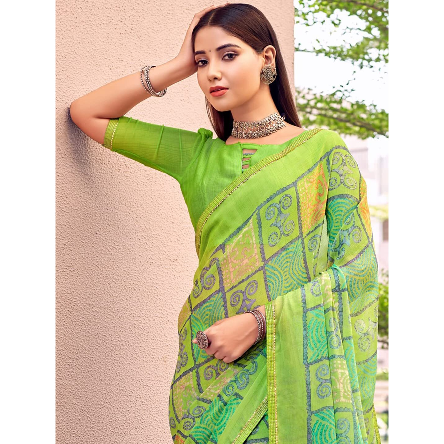 Amazon Brand - Anarva Womens Chiffon Printed Banarasi Border Saree With Blouse Piece(Savyaa-22804-A), Green