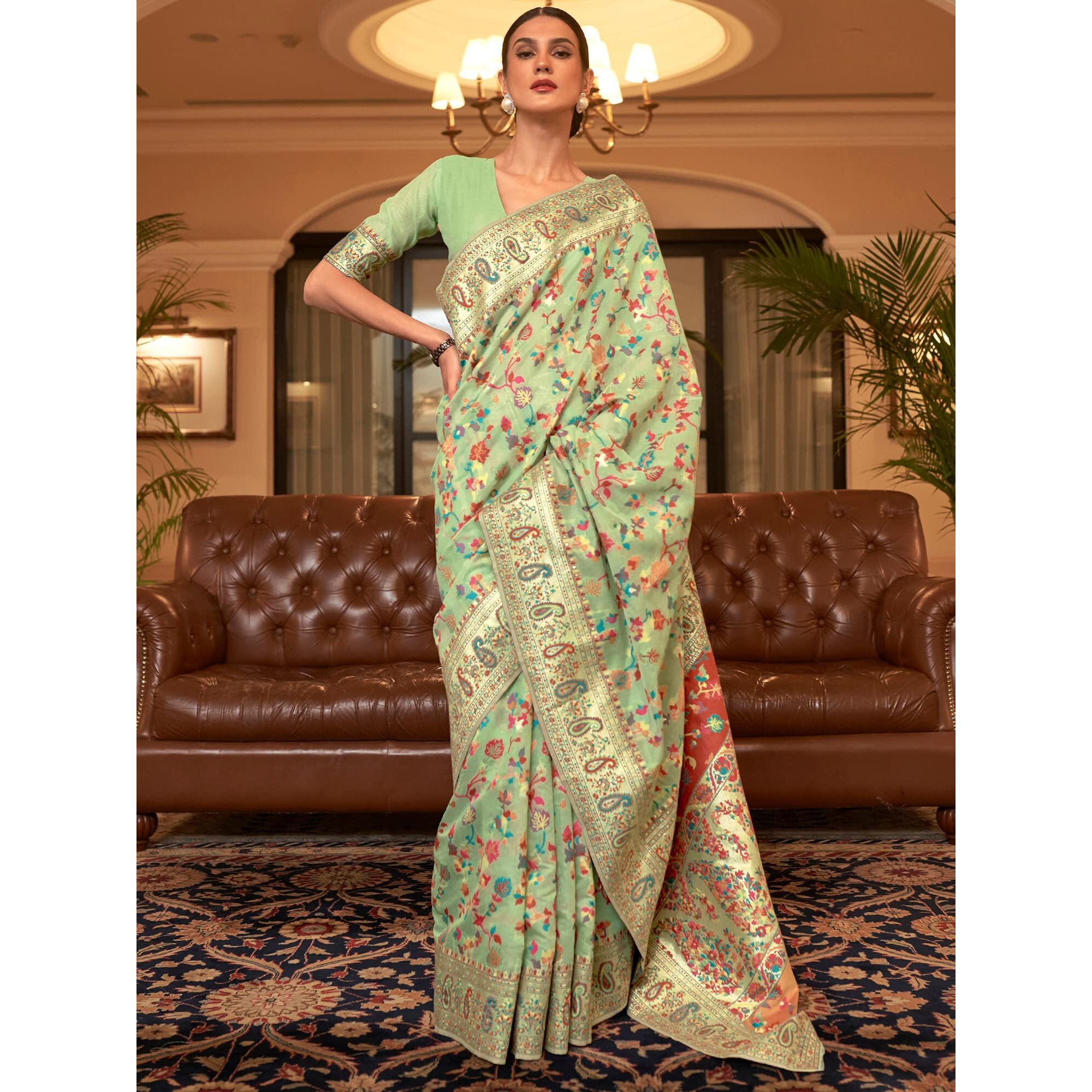 AKHILAM Womens Silk Blend Woven Design Celebrity Saree With Blouse Piece (Green_KSHFA201001I)