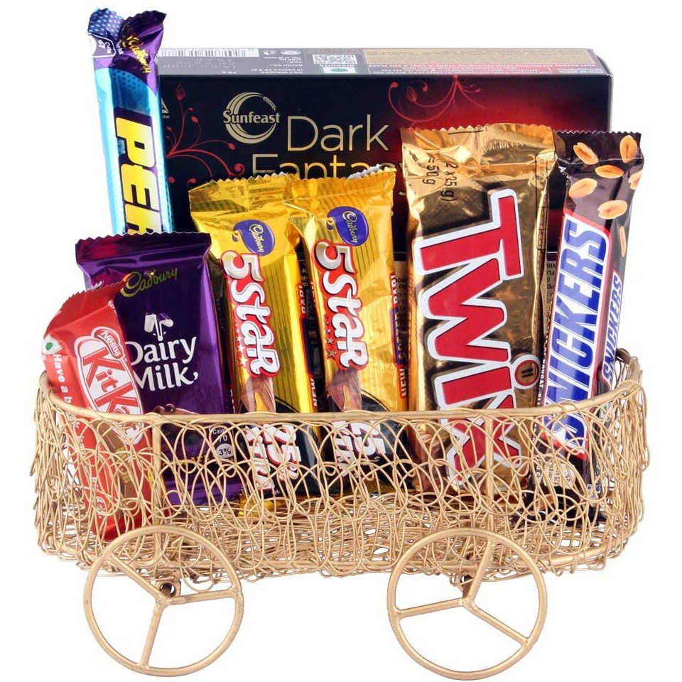 Astonished Retail Astonished Chocolate Gift Combo For Kids|Chocolate Gift Hamper For Diwali, Birthday, Holi, Rakhi, New Year, Christmas, Anniversary|Chocolates With Beautiful Basket, 1-400 G