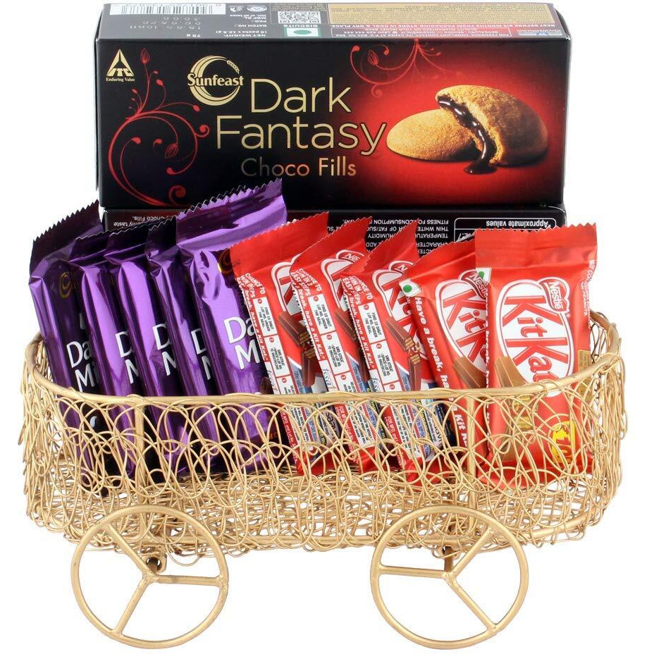 Astonished Retail Astonished Nestle Kitkat and Dairy Milk Gift Combo | Gift Combo for Birthday | Chocolate Gift Hamper for Diwali, Birthday, Holi, Rakhi, New Year, Christmas, Anniversary, 1