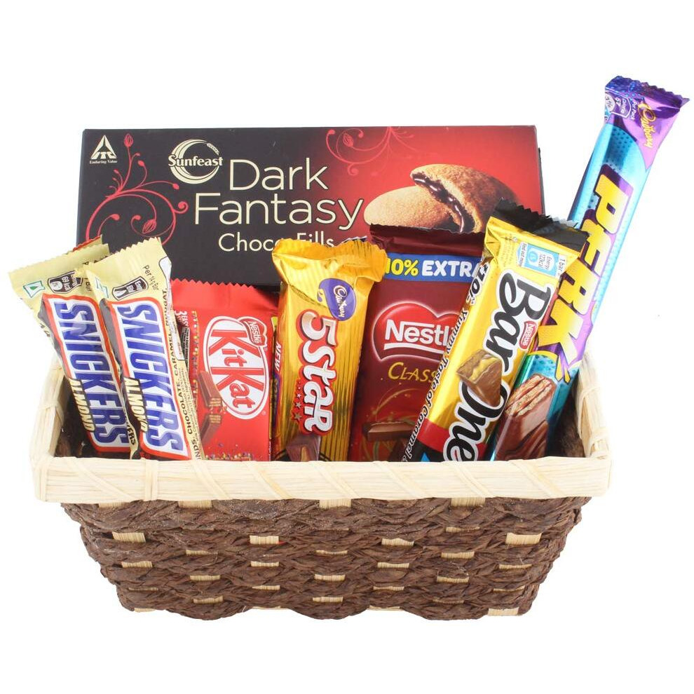 Astonished Retail Gift for Chocolate Lovers | Surprise Gift for Girlfriend, Wife, Her, Him, Anniverasry, Rakhi, Holi, Christmas, New Year, Diwali, Valentines | Premium Wooden Basket Loaded with Assorted Cadbury Chocolates., 1