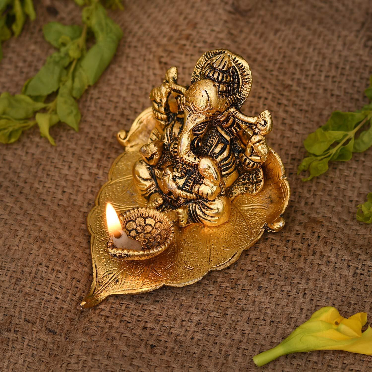 Collectible India Ganesh Diya Return Gift Metal Ganesha on Leaf Idol for Pooja | Wedding Corporate Gift Items for Home Decorative with Gift Box | Diya for Puja Pooja Gifting