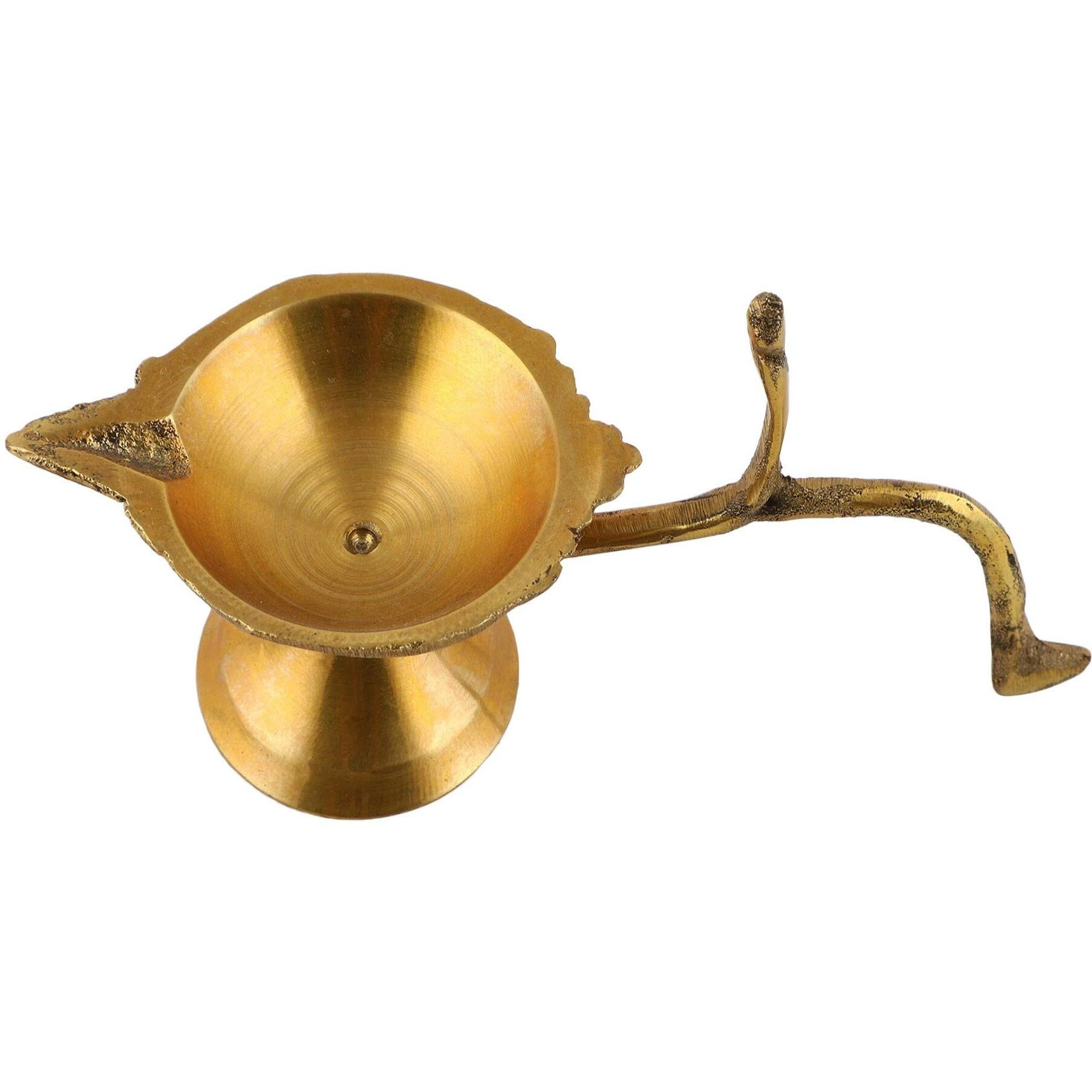 UAPAN MetalCraft Brass Puja Diya with Handle (1.7x4.5 Inch,Gold_1Nos)