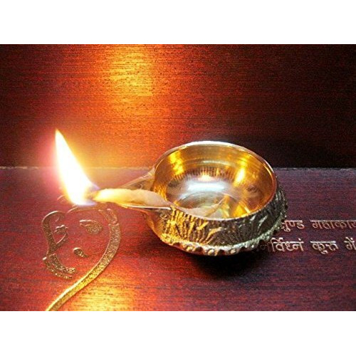 DreamKraft Brass Kuber Diya Traditional Oil Lamp for Puja, Diwali & Home Decor (Set of 4)