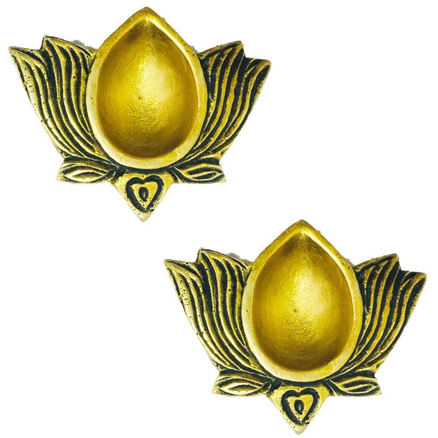 Nivish Brass Lotus Diya for Home Decoration Item Gifting| Lotus Brass Diyas Oil Lamp Pooja Pack of 2