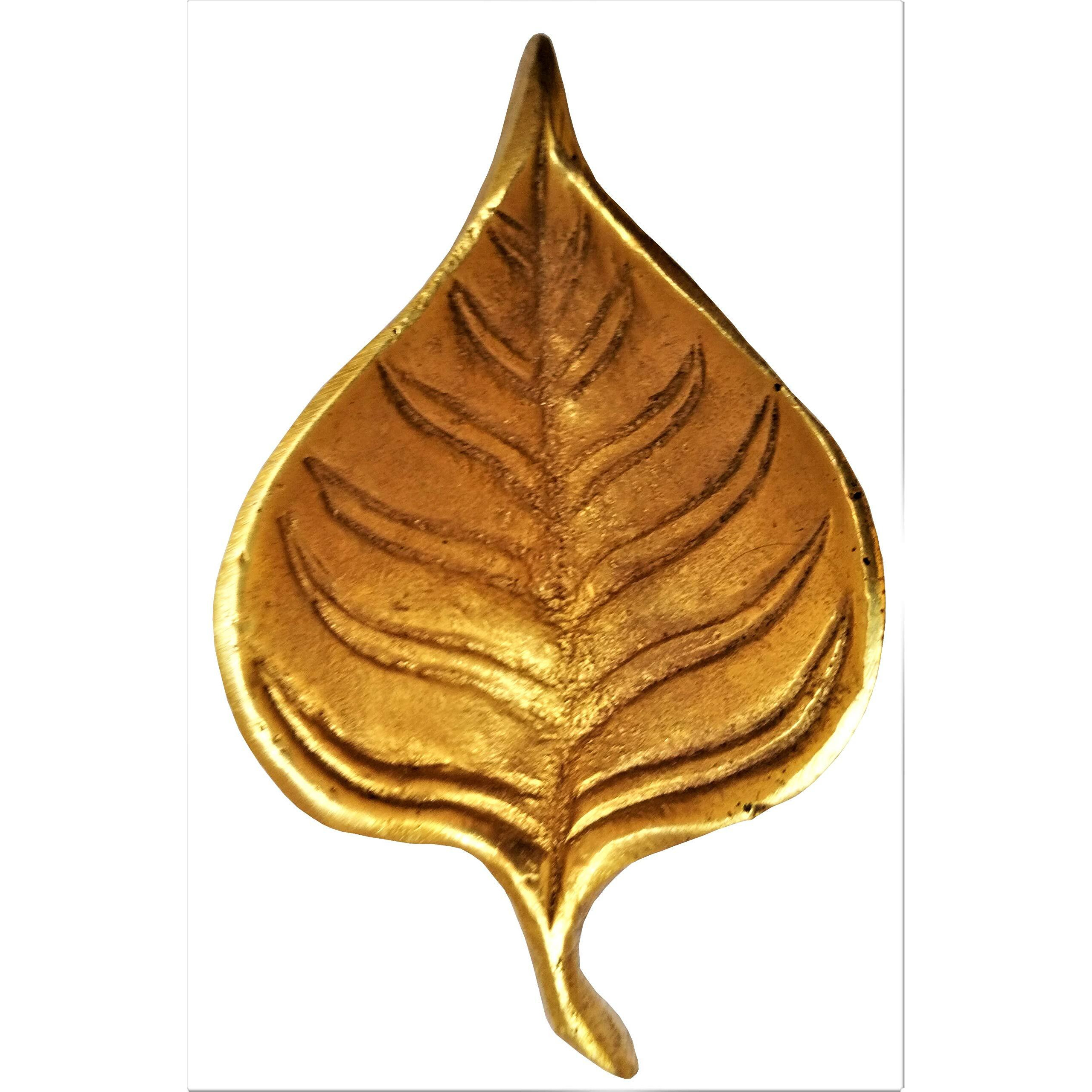 Purpledip Brass Oil Lamp Lakshmi Deepam Pipal Leaf Diya (11569)