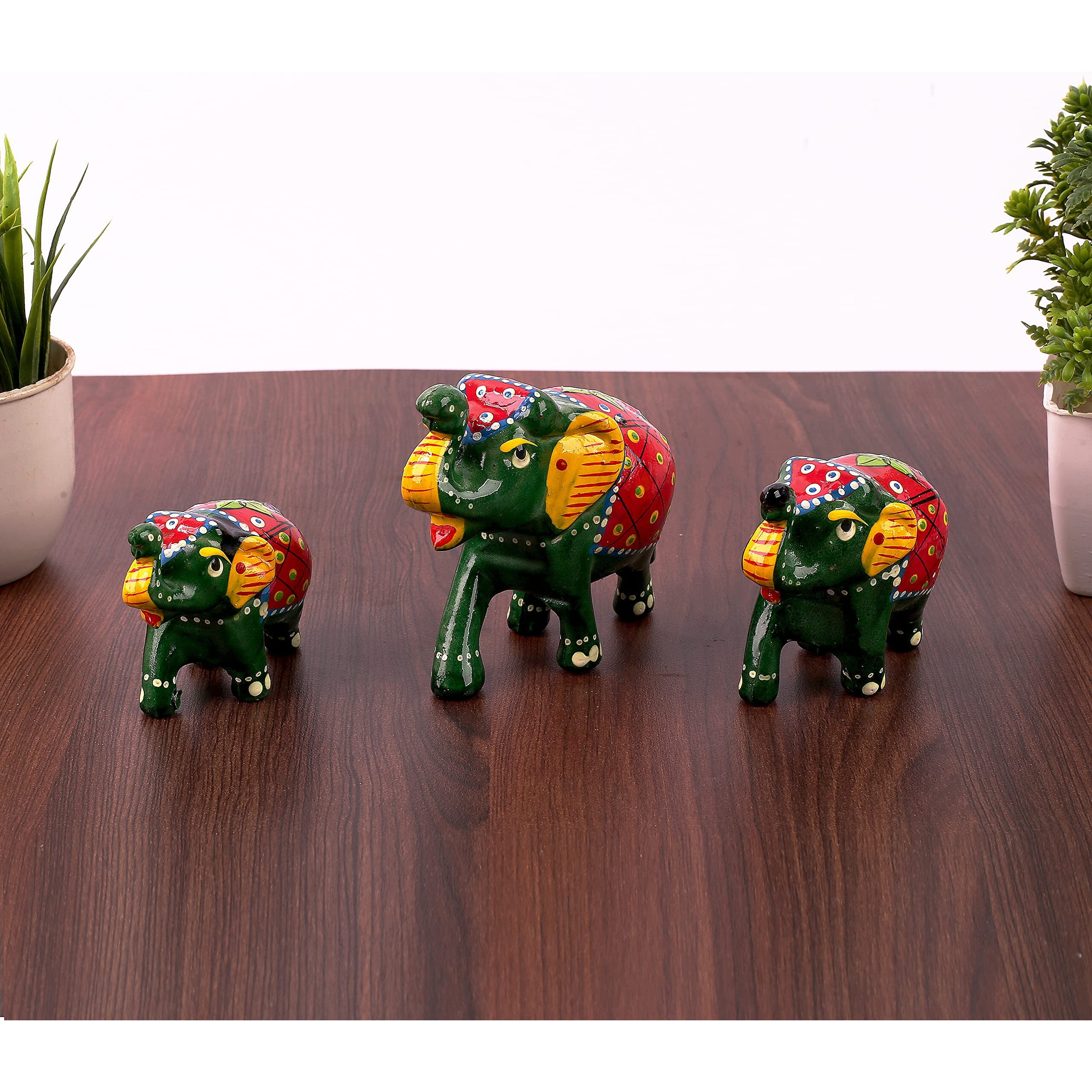 DreamKraft Paper Mache Elephant Showpiece, Standard, Green, 3 Piece, Home Decor