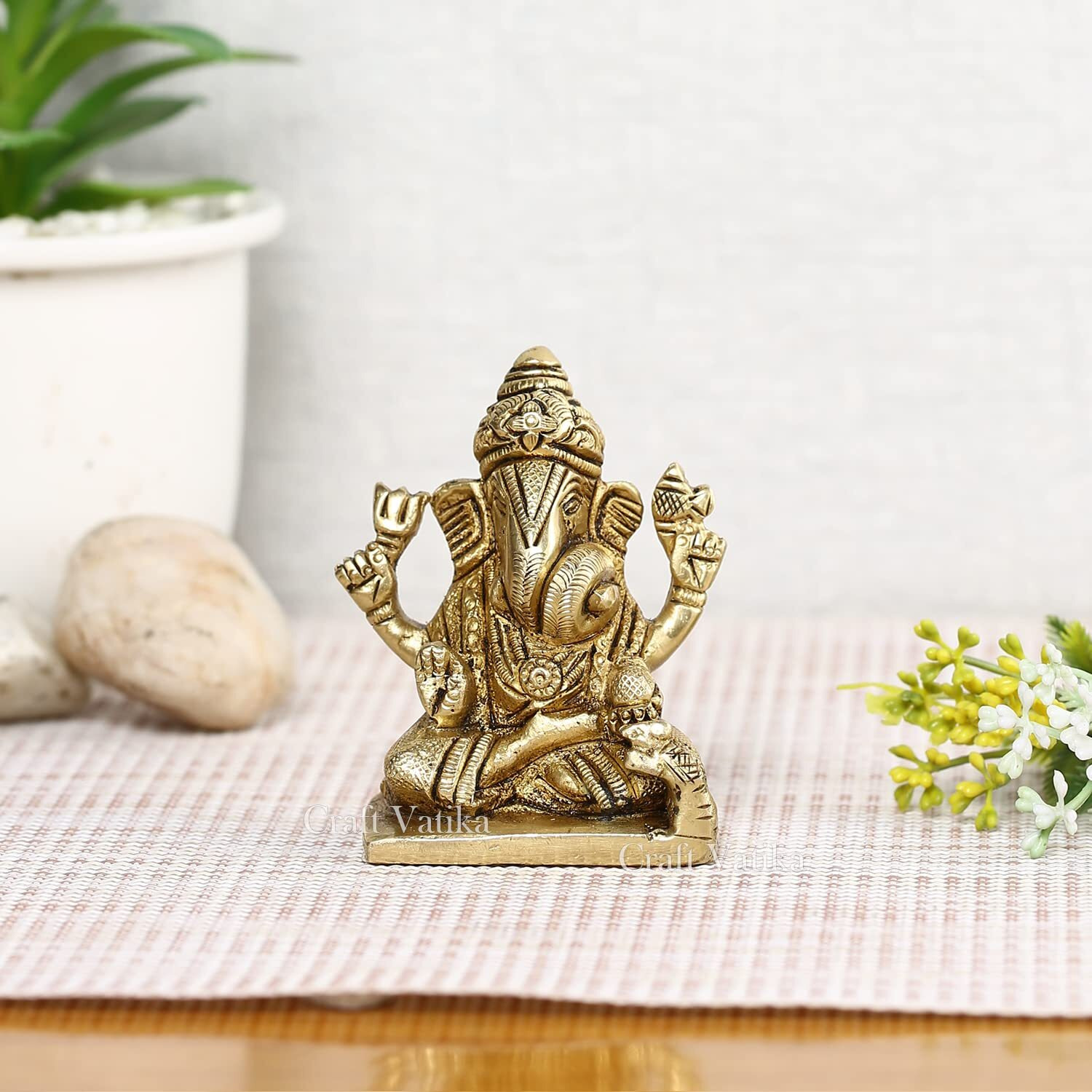 CraftVatika DAGDU Seth Ganesha Idol Murti Showpiece for Car Dashboard Gift Brass Shreemant Dagdu Ganpati Idols Statue for Home Pooja Living Room Decor (3 Inches Height)