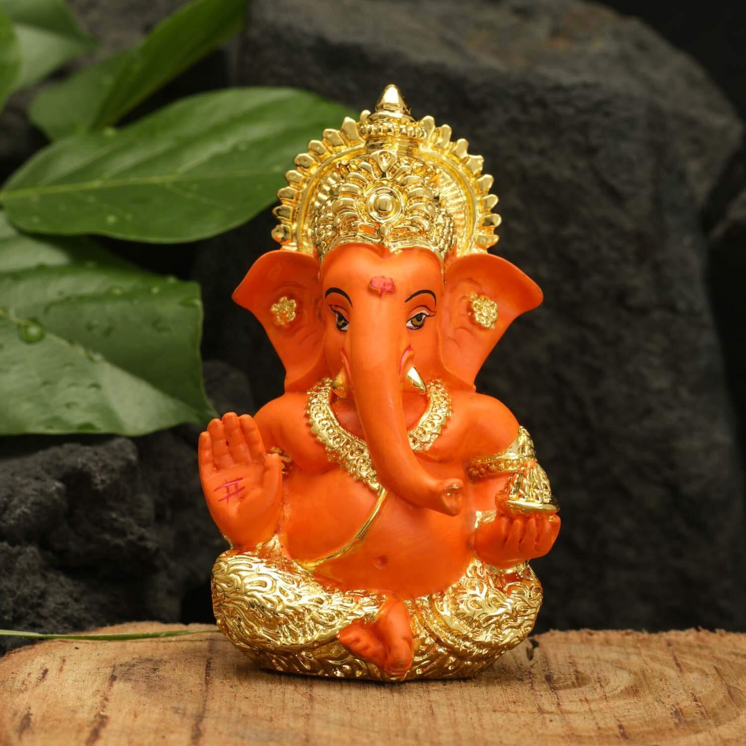 CraftVatika Ganesha Idol Car Dashboard Idol Home Decor Gifting Diwali Showpiece | Gold Plated CarDashboard Ganesh Idol,3.5 x 2 Inches