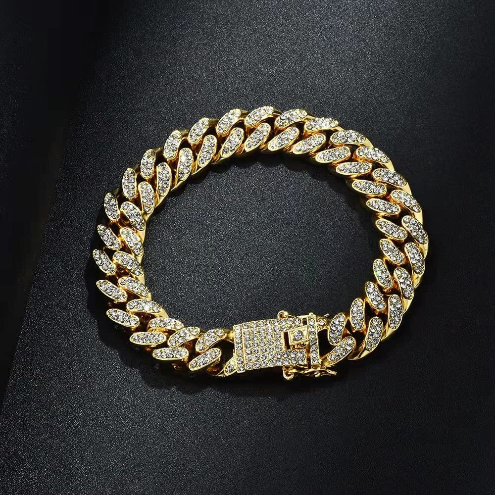 Fashion Frill Golden Bracelet For Men Women Gold Plated American Diamond Studded Charming Golden Bracelets For Women Girls Men Boys Jewellery Accessories