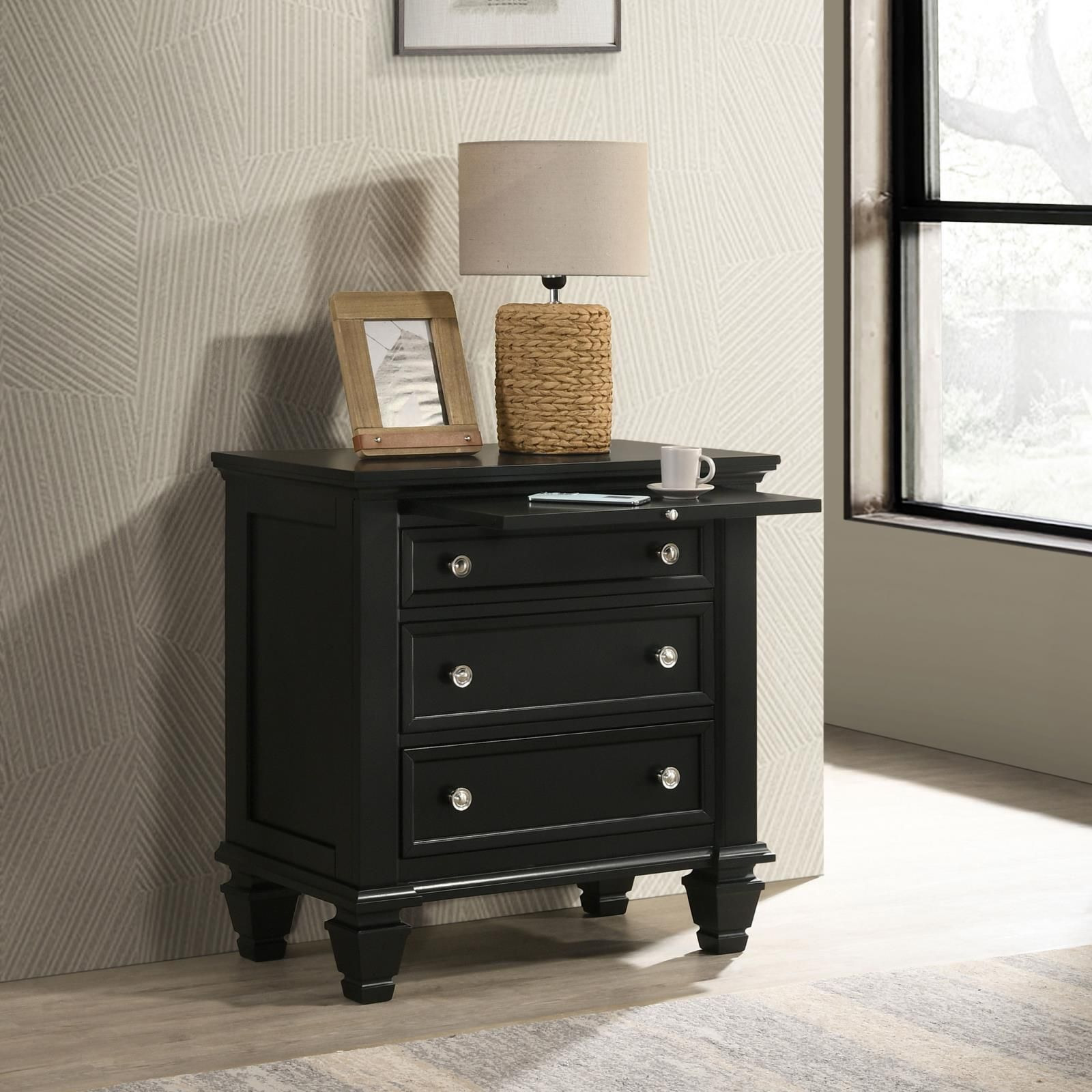 Black 3-Drawer Nightstand With Pull Out Tray