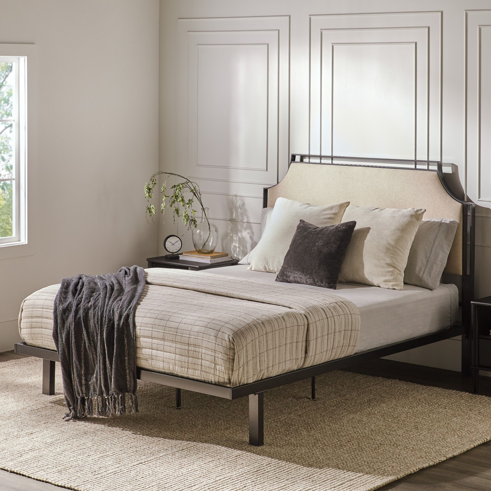 Traditional Upholstered Metal Queen Bedframe Tan