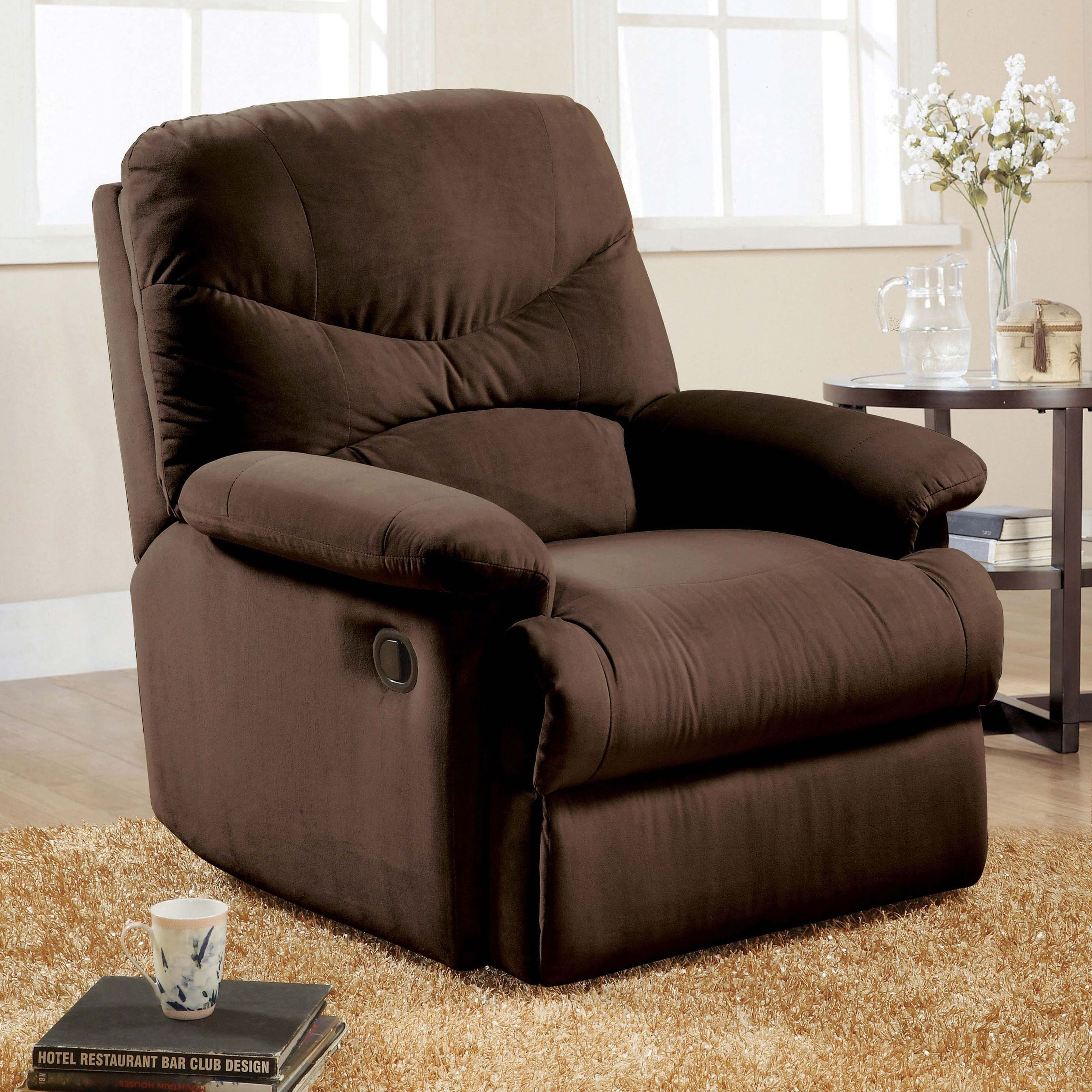 Chocolate Pillow Top Arms Recliner With Tufted Back