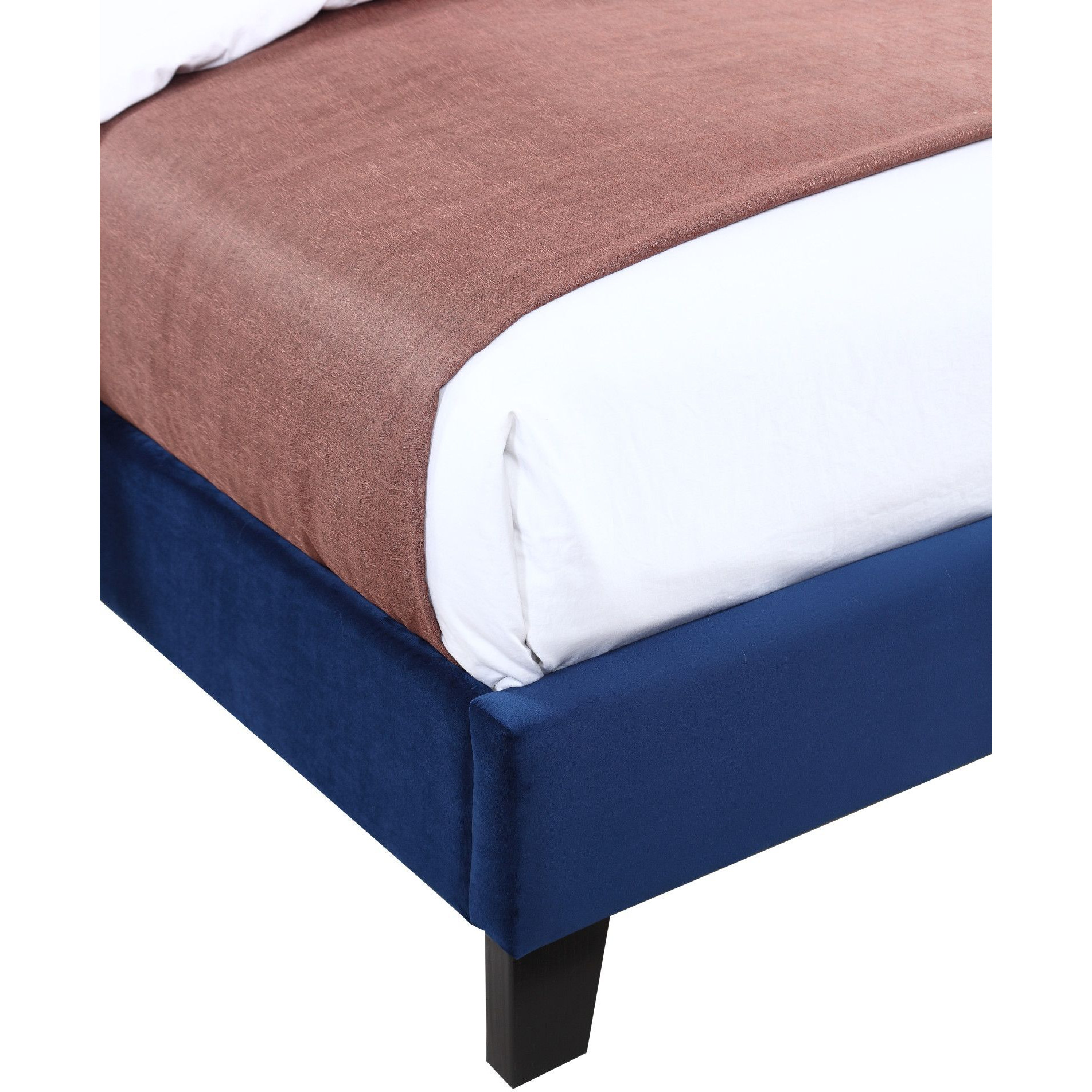 Wallace & Bay Luma Blue Full Upholstered Bed