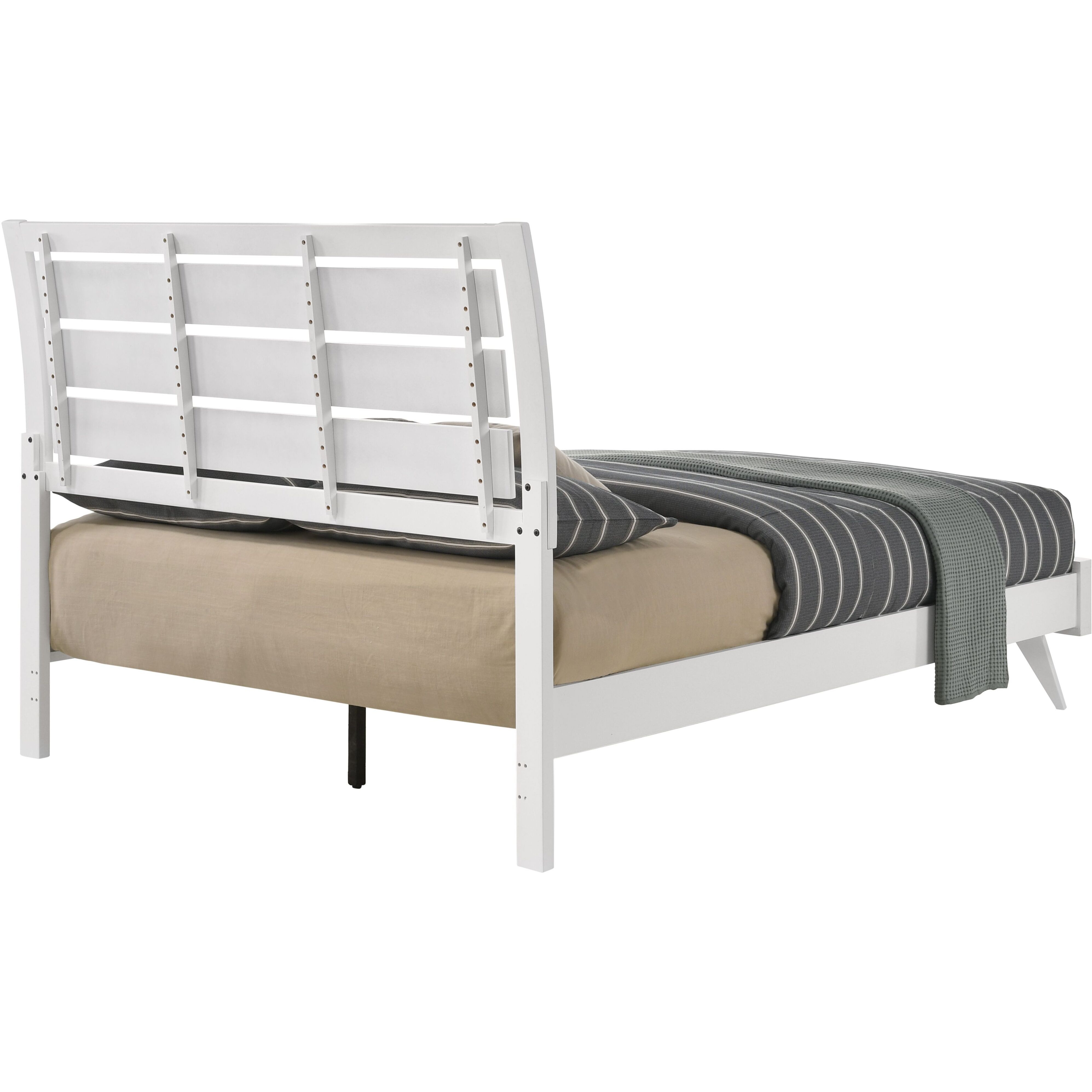 Acme Cerys Queen Bed White Finish Bd01558Q