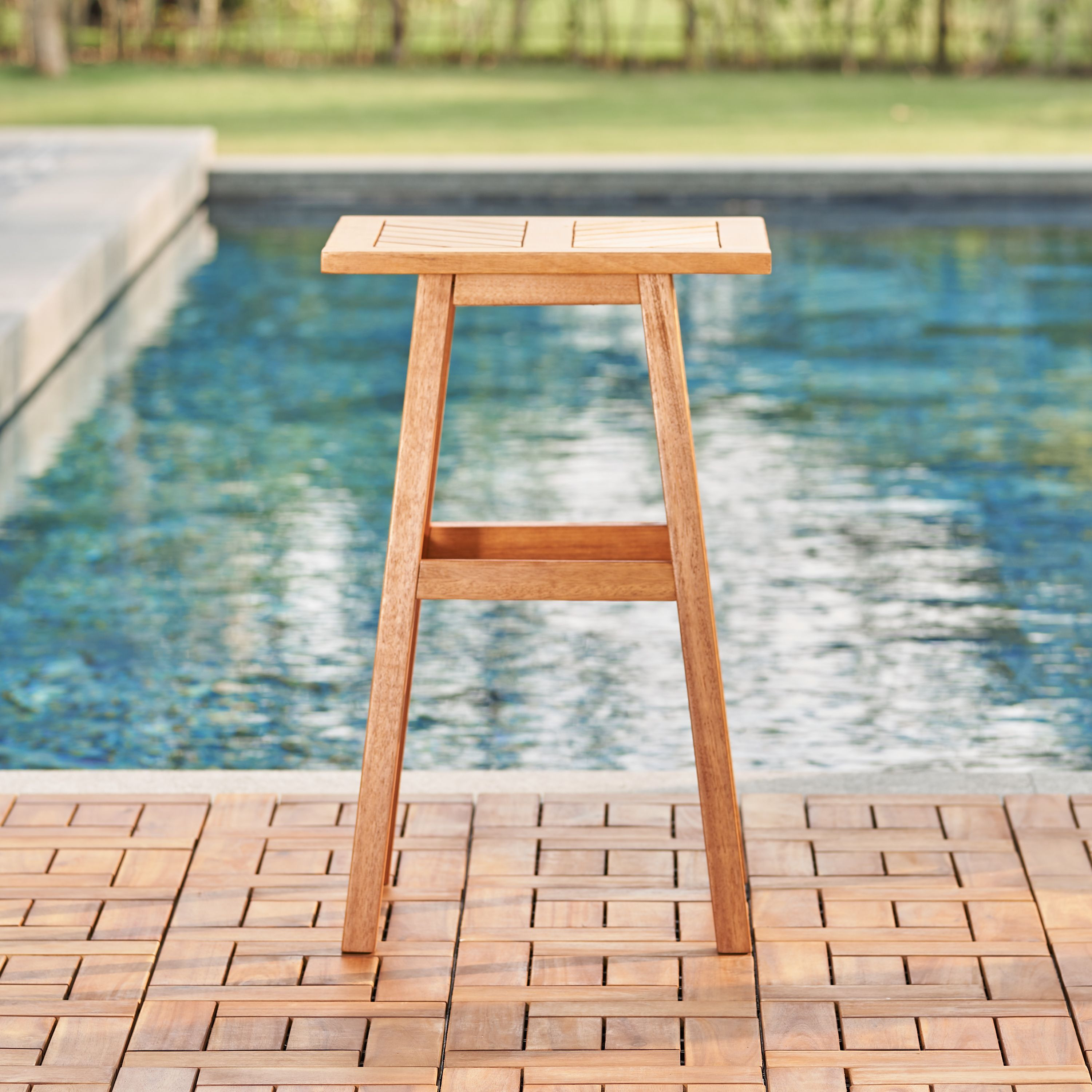 Olina Honey Fish Bone Eucalyptus Wooden Outdoor Side Table(D0102H7Jylx)