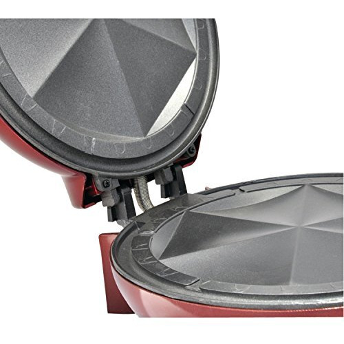 RED QUESADILLA MAKER