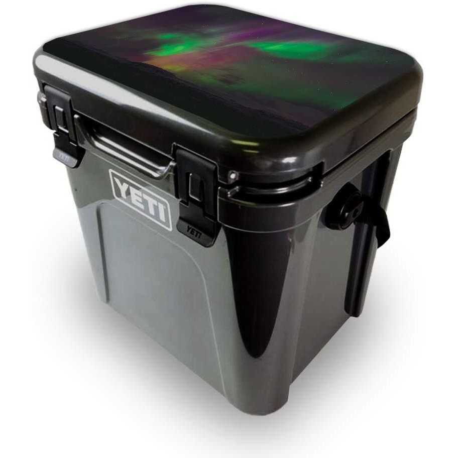 MightySkins YEROA24LID-Aurora Borealis Skin for Yeti Roadie 24 Hard cooler Lid - Aurora Borealis