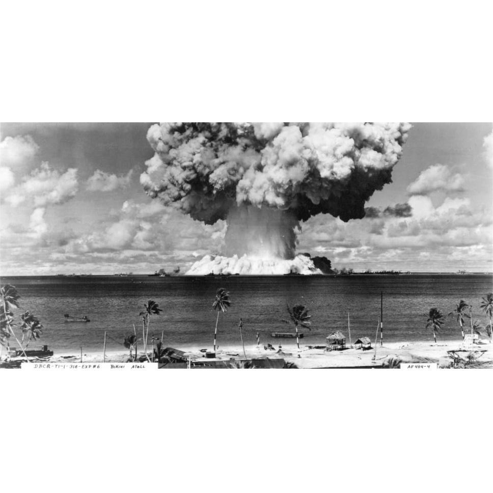 Bikini Atoll - Operation Crossroads Baker Detonation - July 25, 1946 DBCR-T1-318-Exp 6 AF434-4-Paper Art-62&quotx32"