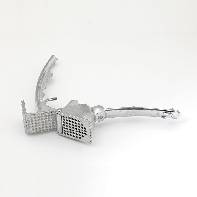 MULTIPURPOSE GARLIC PRESS - ALUMINUM