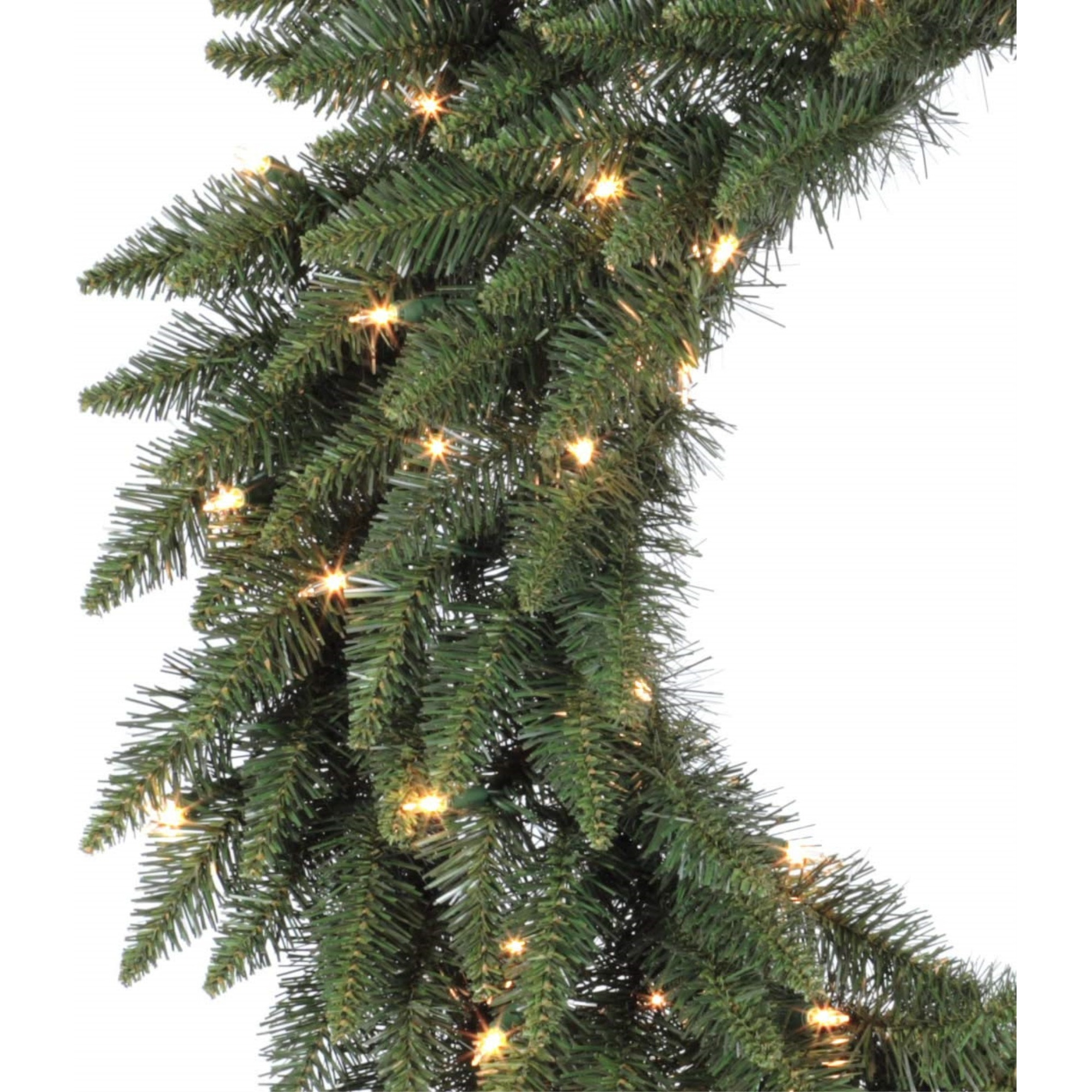 Vickerman 30" Camdon Fir Wreath 50LED WmWht - A861031LED